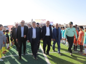 افتتاح و آغاز عملیات اجرایی ۶۷ طرح عمرانی و اقتصادی شهرستان فراهان