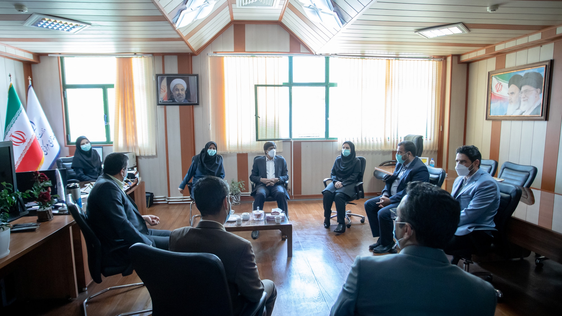 معاونین استاندار مرکزی از اداره کل روابط عمومی استانداری بازدید کردند