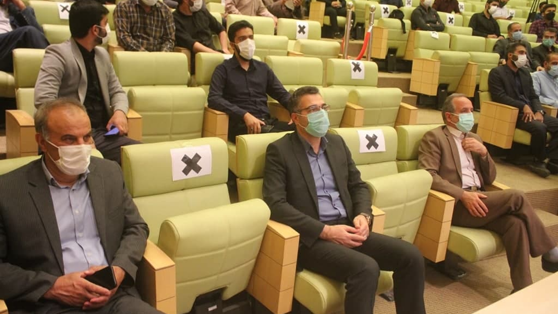 اجلاسیه شهدای دانشجو معلم و آغاز سال تحصیلی دانشگاه فرهنگیان استان مرکزی در شهرستان خمین برگزار شد