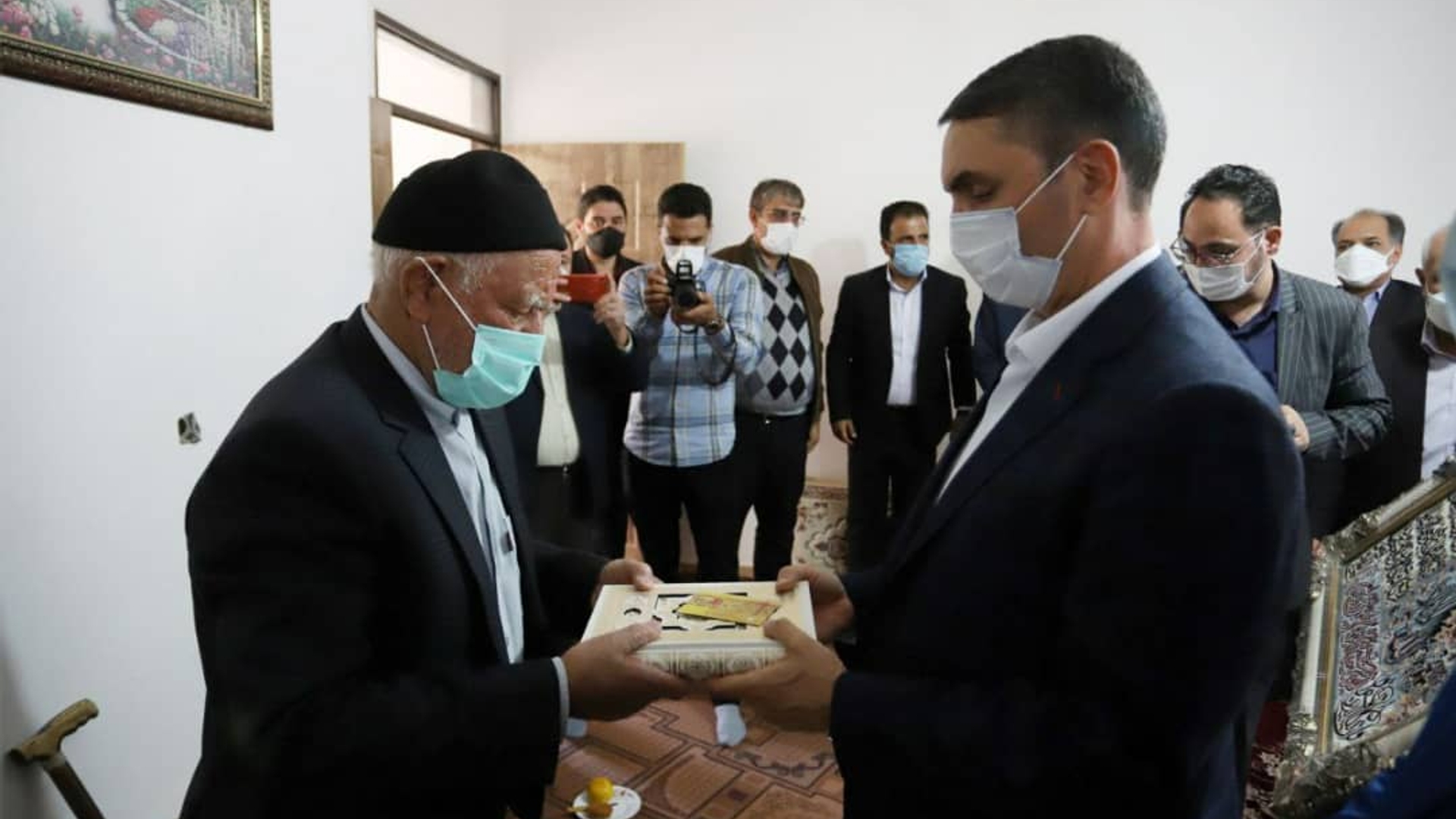 یک واحد مسکونی به خانواده‌ ۲ معلول شهر میلاجرد تحویل شد