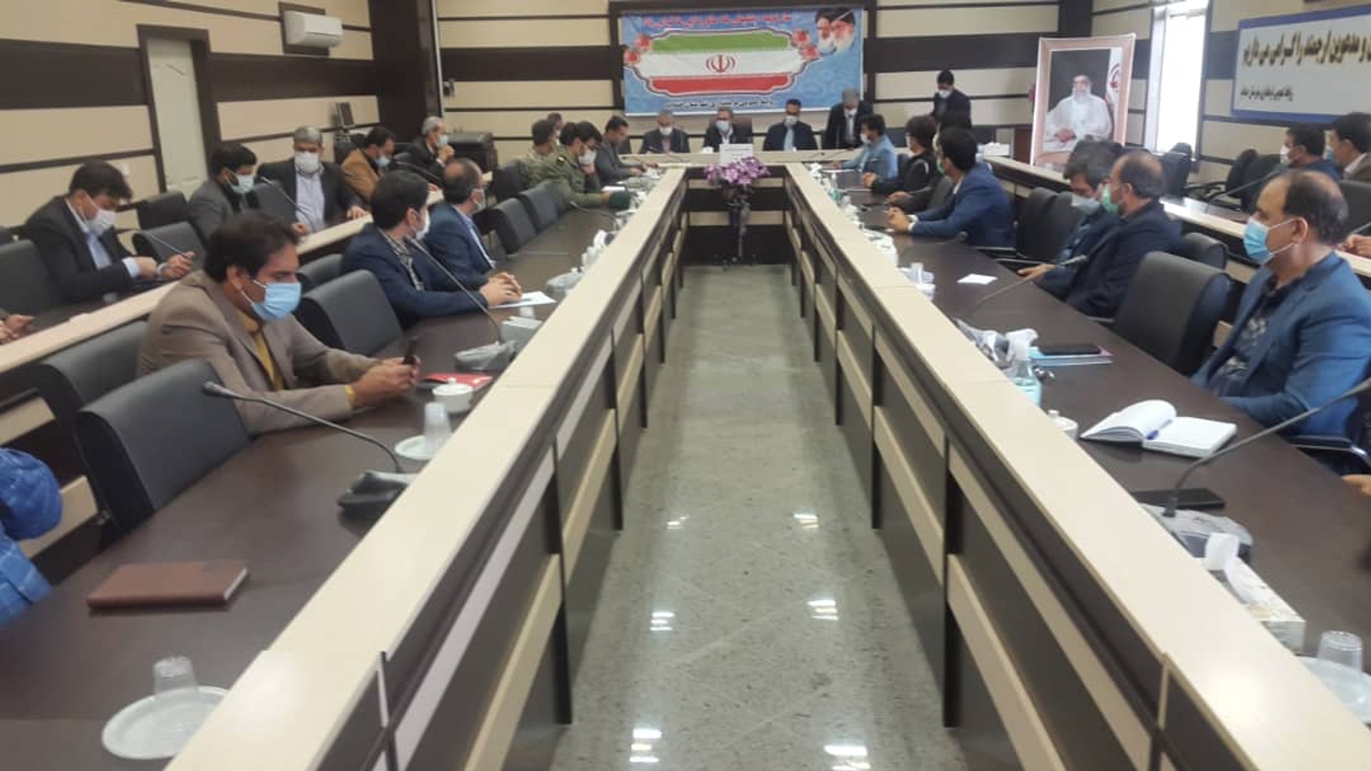 جلسه شورای اداری شهرستان خنداب