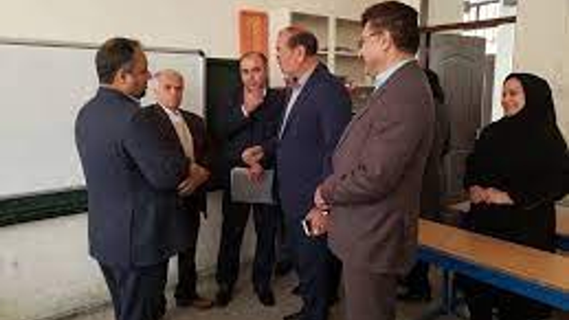 بازدید ازطرح های نیمه تمام و در حال اجرای شهرستان خنداب