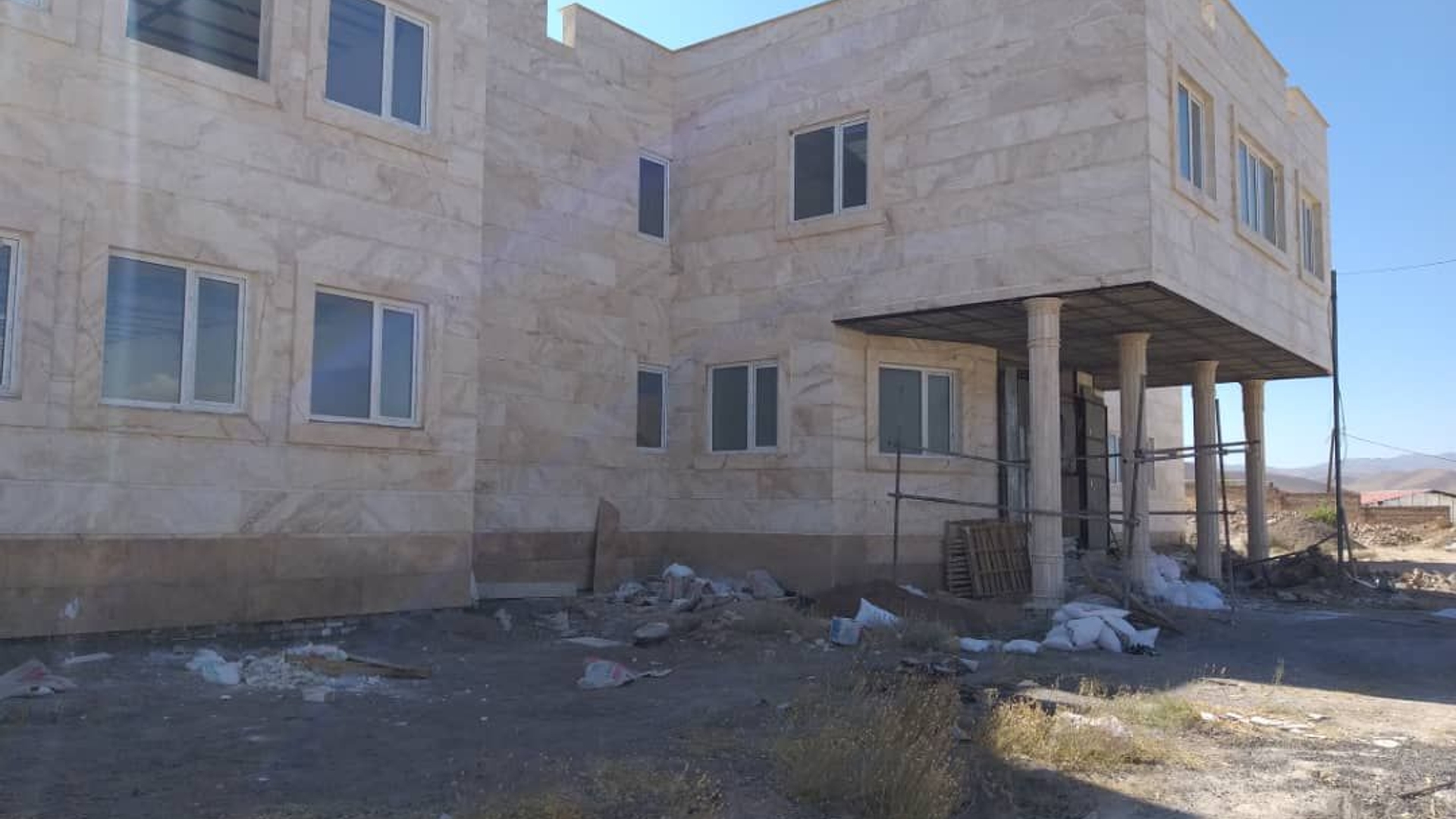 بازدید سرپرست فناوری اطلاعات ، امنیت فضای مجازی و شبکه دولت استانداری از ساختمان جدید بخشداری خرقان