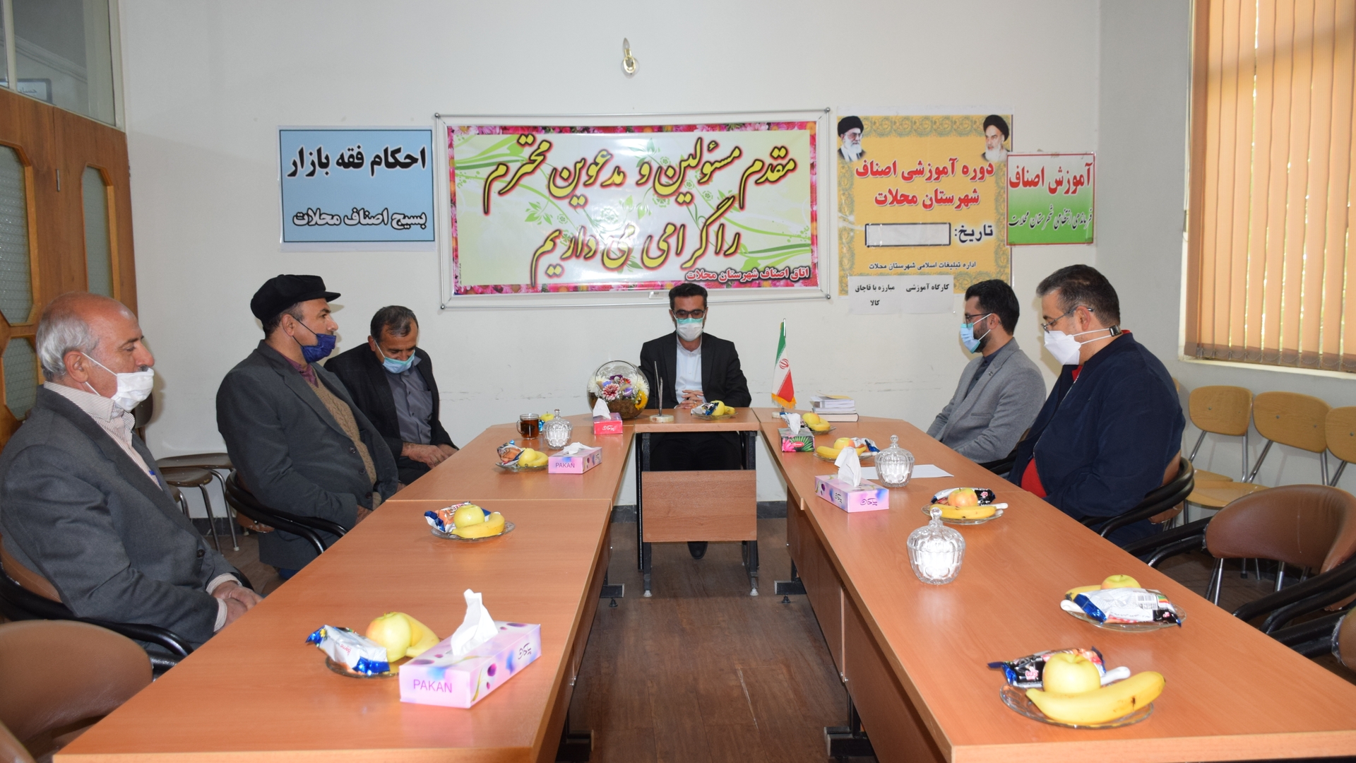 بازدید ناظری فرماندار شهرستان محلات از اتاق اصناف و دیدار و گفتگو با هیئت رئیسه جدید