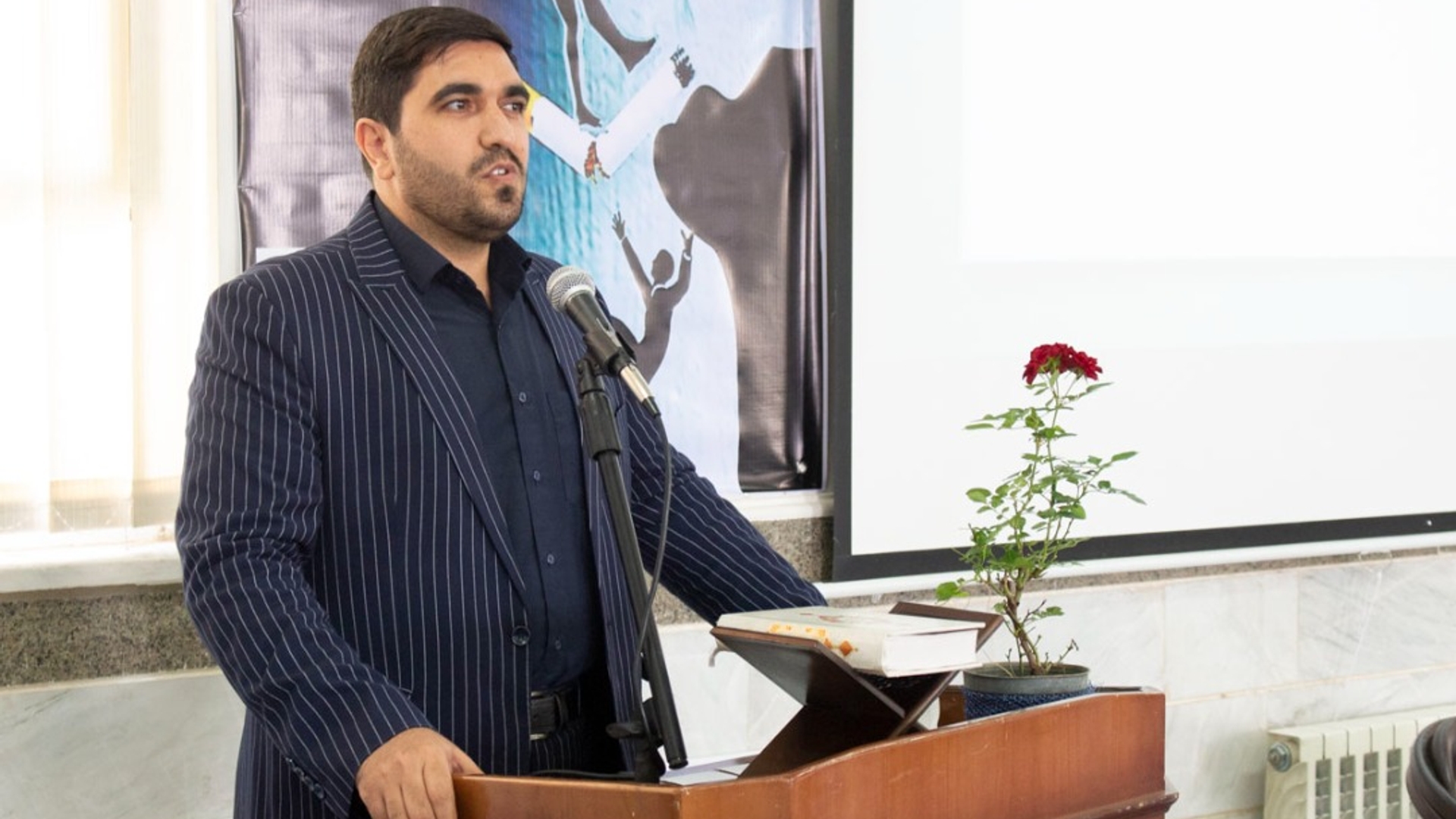 حضور علیرضا ملک جانی معاون سیاسی، امنیتی و اجتماعی فرمانداری در همایش پیشگیری از اعتیاد و آسیب های اجتماعی آموزش و پرورش شهرستان محلات