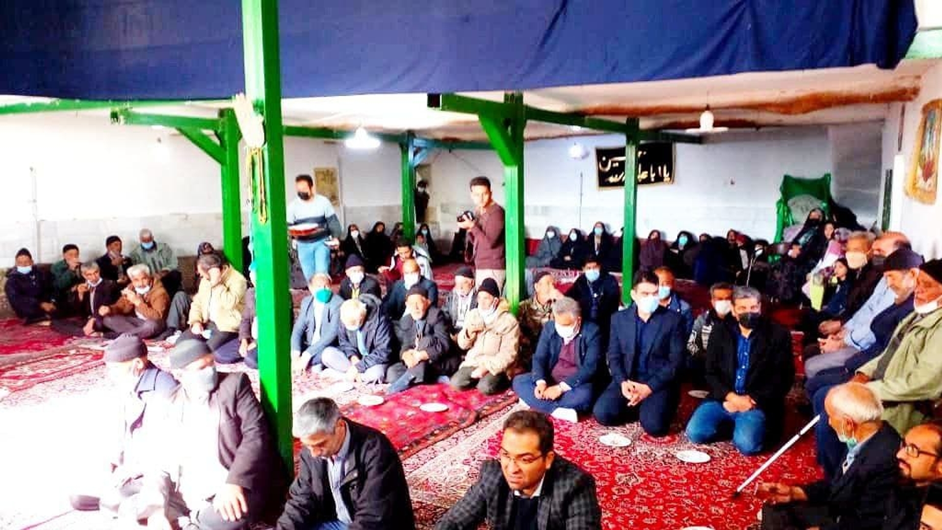 بازدید حجت الاسلام والمسلمین روحانی نژاد نماینده مقام معظم رهبری در بنیاد مسکن انقلاب اسلامی کشور ، مهندس سلیمانی فرماندار شهرستان زرندیه ، مهندس رضا فرح مدیر کل بنیاد مسکن انقلاب اسلامی استان مرکزی