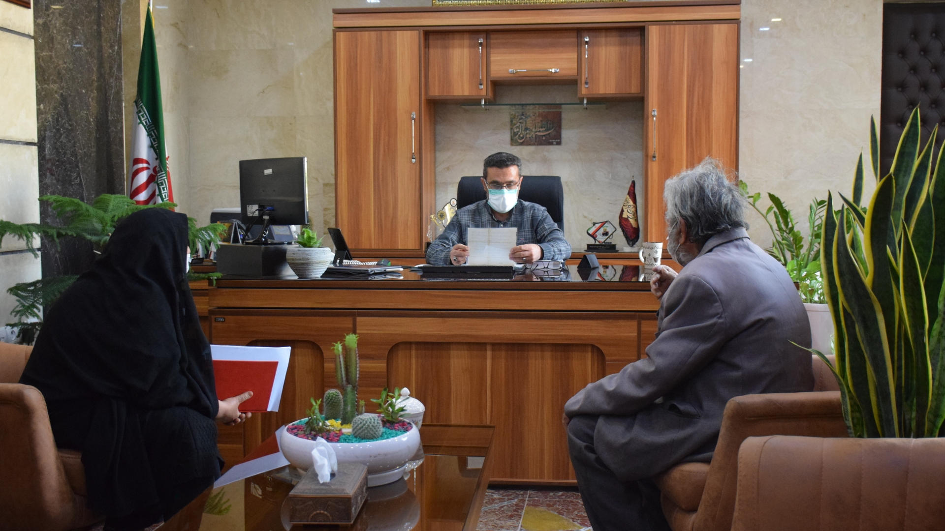 ملاقات مردمی همشهریان عزیز محلات با ناظری فرماندار شهرستان