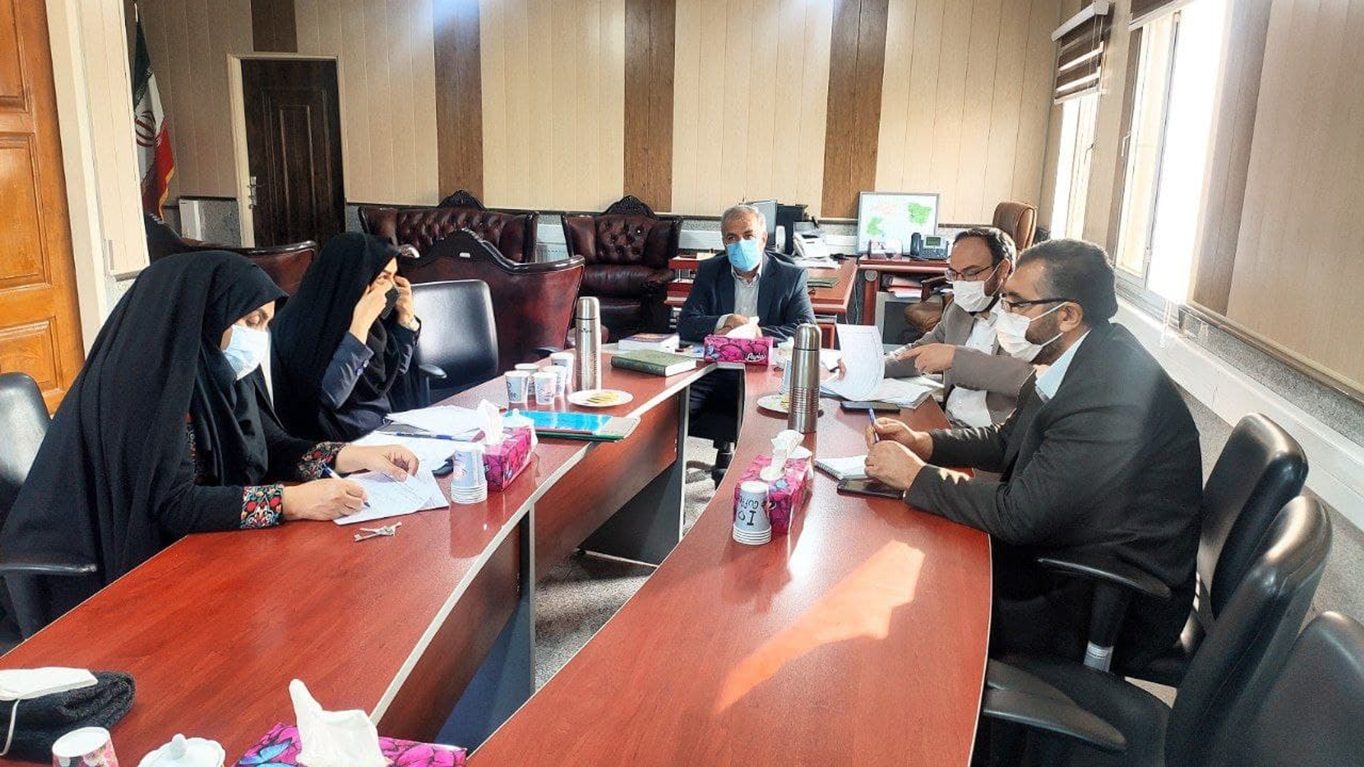 جلسه هیئت تطبیق مصوبات شوراهای اسلامی شهرهای تابعه شهرستان زرندیه به ریاست مهندس سلیمانی فرماندار شهرستان