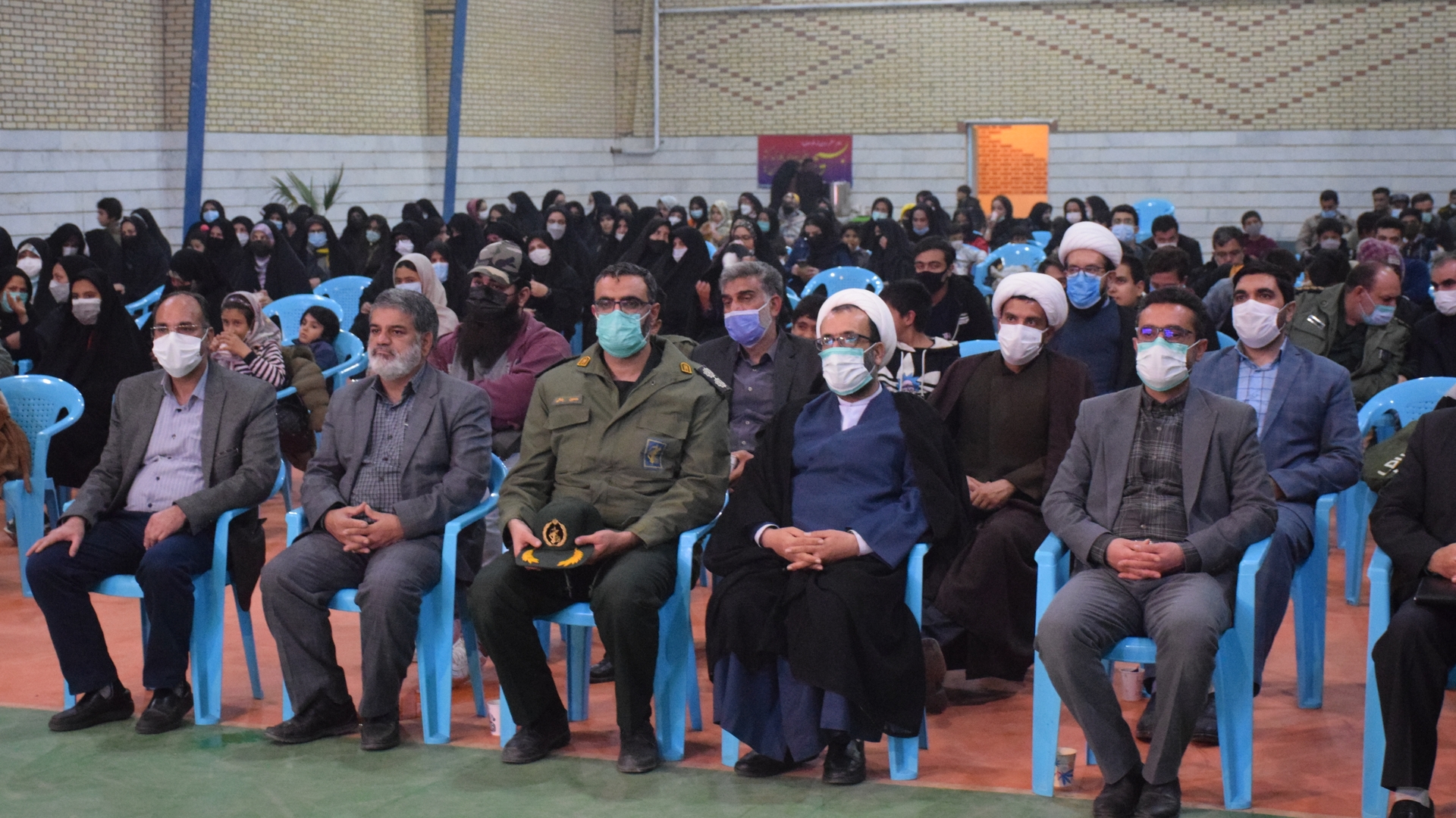 یادواره شهدای روستای نخجیروان محلات به مناسبت هفته مبارک بسیج با حضور ناظری فرماندار شهرستان محلات برگزار گردید.