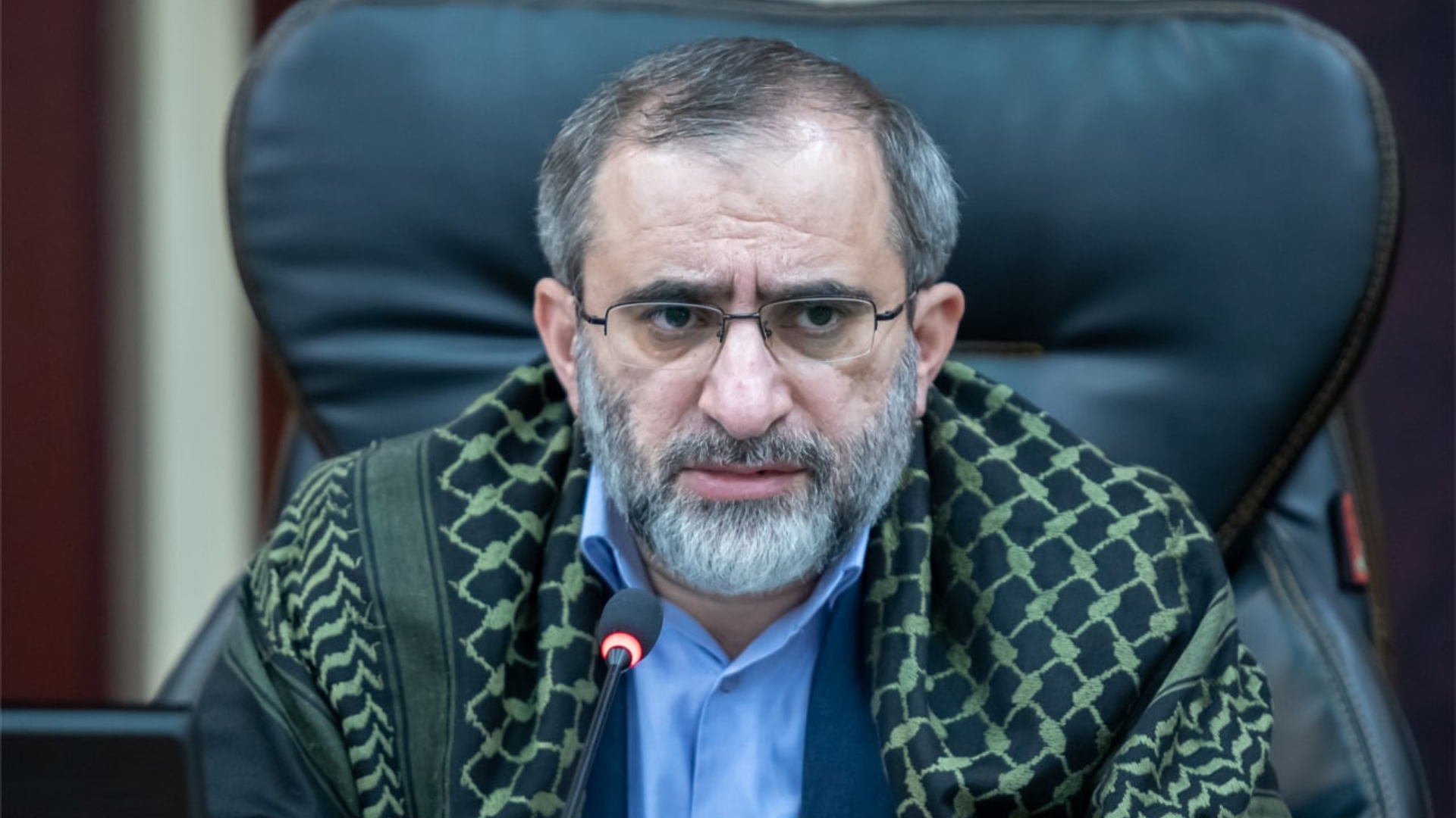 استاندار مرکزی از بسیج ادارات برای شناسایی علل ناکارآمدی نظام اداری و ارائه الگوی افزایش کارآمدی دعوت کرد