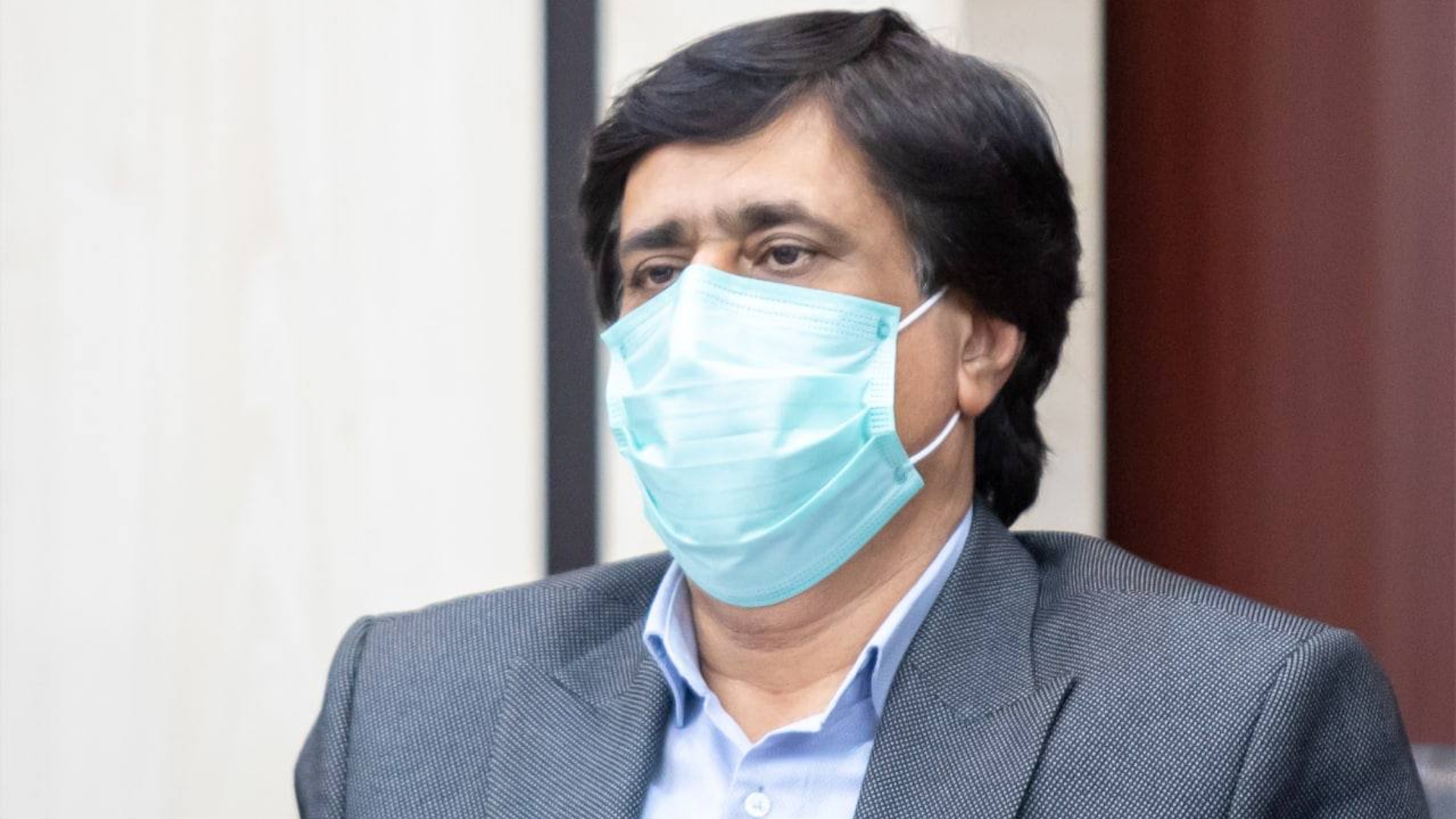 جلسه استاندار مرکزی، هیئت رئیسه فراکسیون کارگری مجلس شورای اسلامی و‌ مدیرعامل سازمان تامین اجتماعی با تشکلات کارگری و کارفرمایی استان با حضور معاونین استاندار،مدیران کل و مسئولین مربوطه برگزار شد