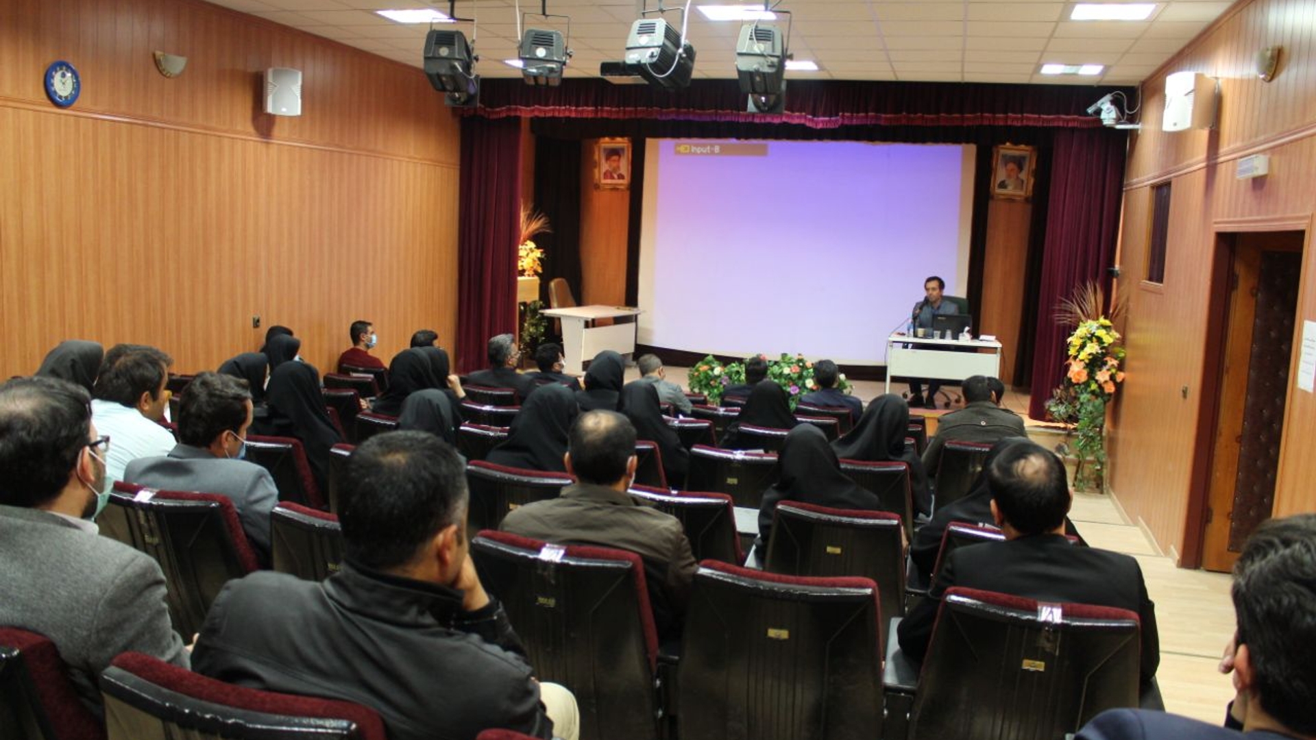 ⭕️⭕️⭕️نشست مدیرکل دفتر امور روستایی و شوراهای استانداری مرکزی با ناظرین مالی دهیاری های استان مرکزی درخصوص سامانه ستاد