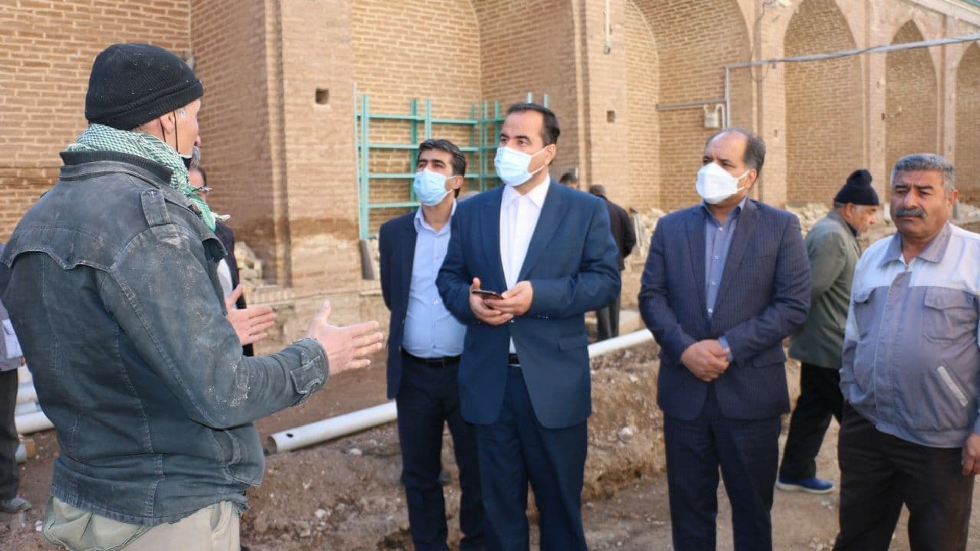 عملیات سنگ فرش امامزاده محمد (ع)