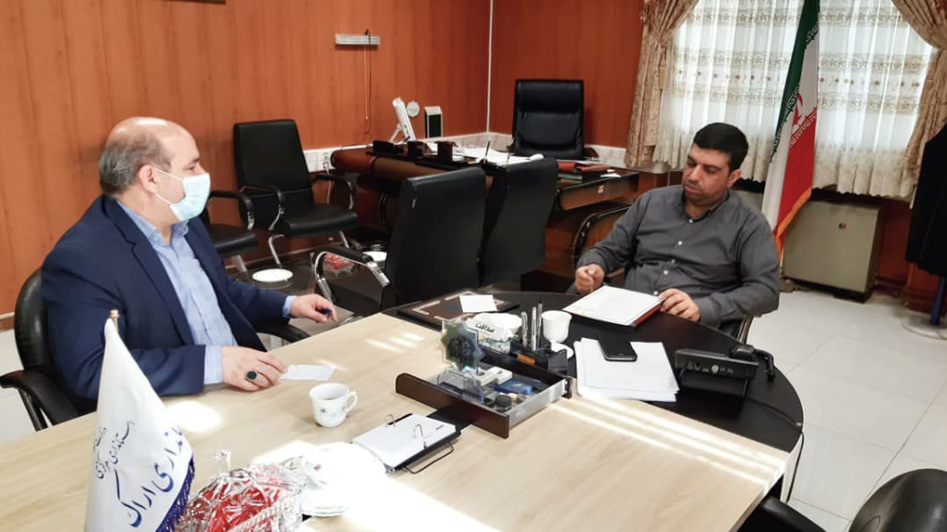 دیدار رییس جمعیت هلال احمر شعبه شهرستان اراک با سرپرست فرمانداری شهرستان اراک
