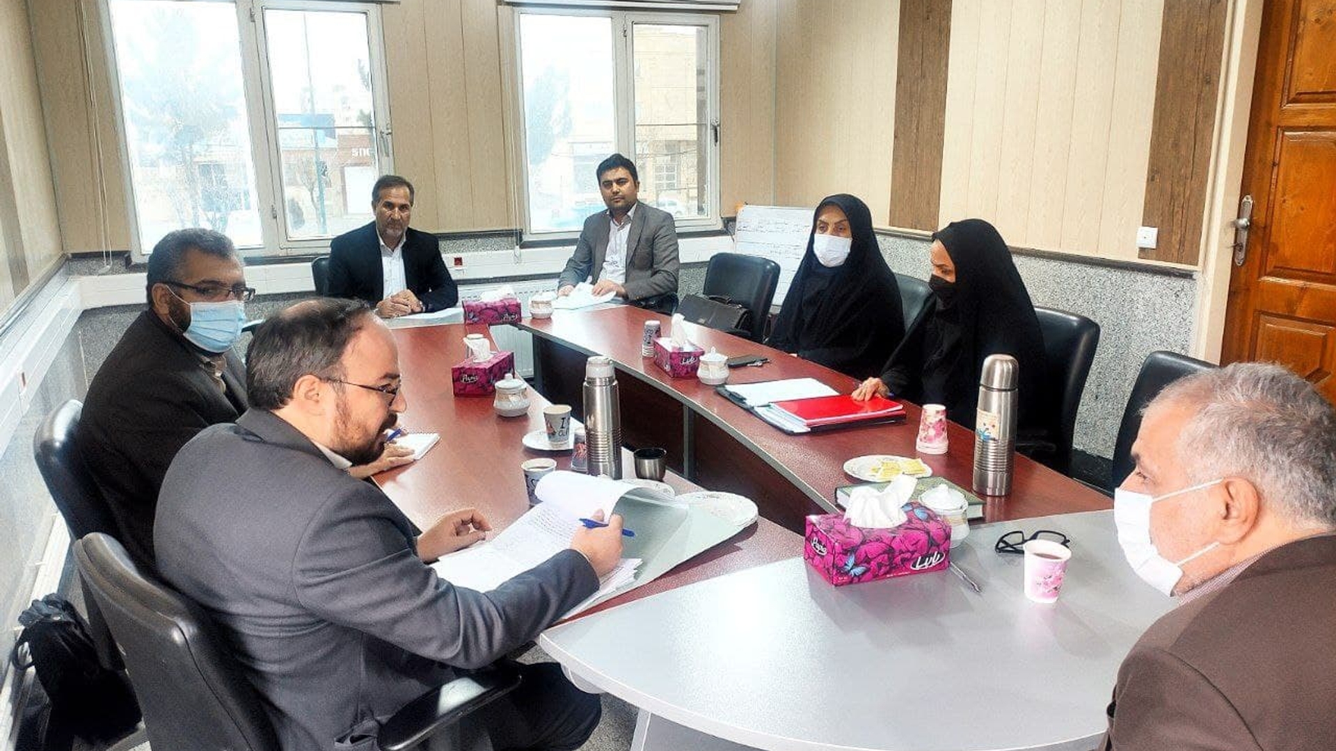 به ریاست مهندس سلیمانی فرماندار شهرستان و با حضور رییس دادگستری