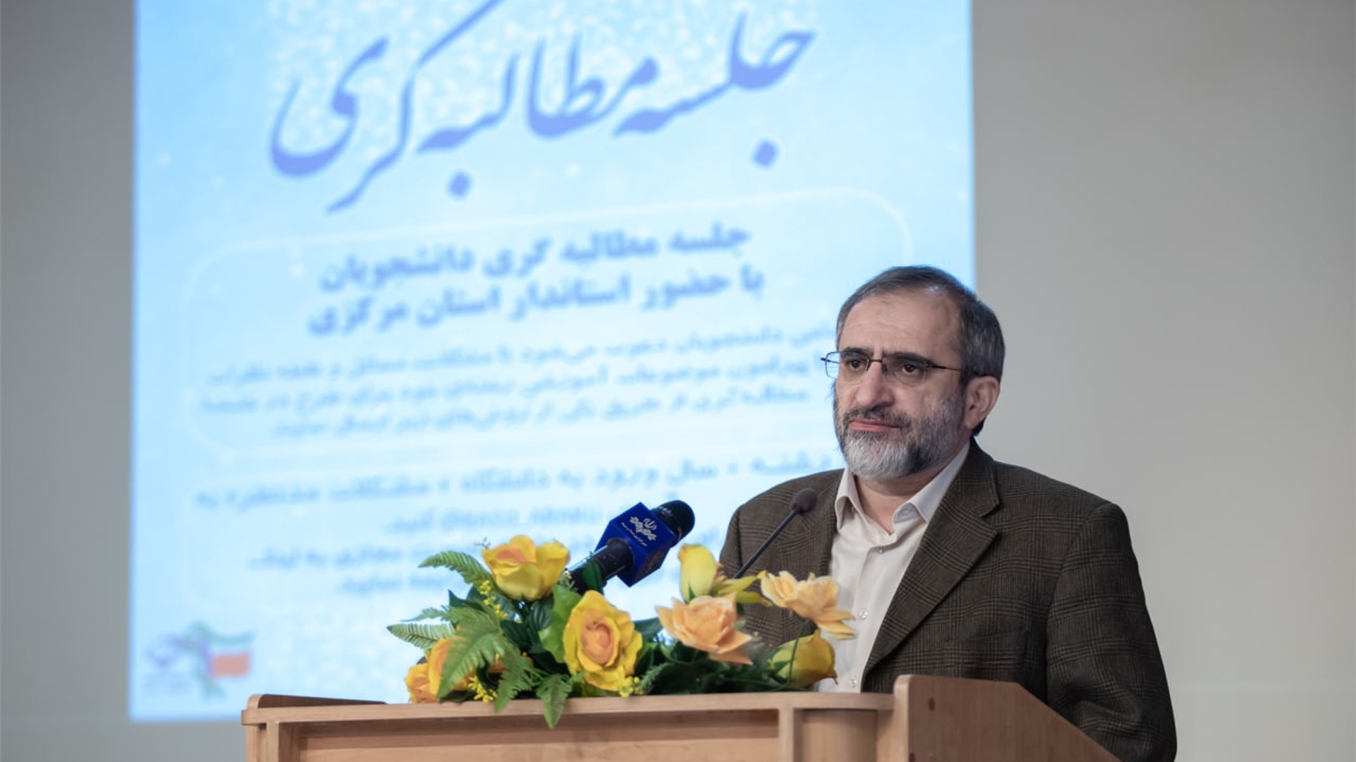 دانشگاه و دانشجو با مسئله‌محوری در کنار دولت باشند- مشارکت نخبگان و جامعه علمی در رفع معضلات استان- در موضوع واکسیناسیون توفیقات خوبی حاصل شده است