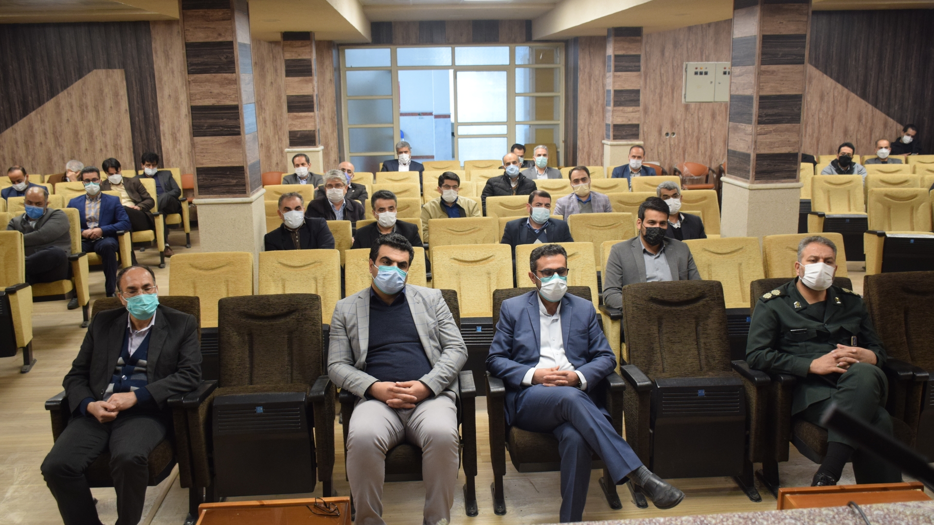 جلسه شورای اداری شهرستان محلات به ریاست ناظری فرماندار  برگزار گردید.