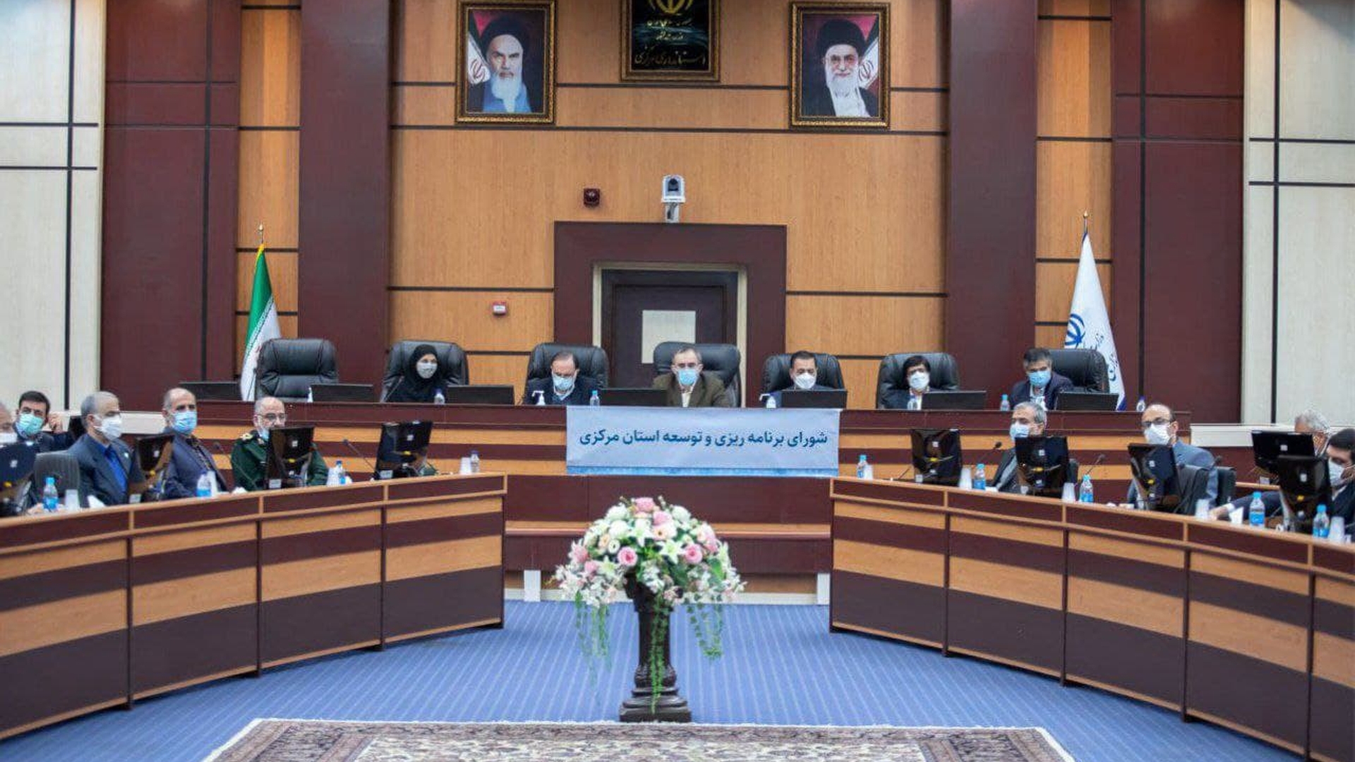 نشست شورای برنامه ریزی و توسعه استان