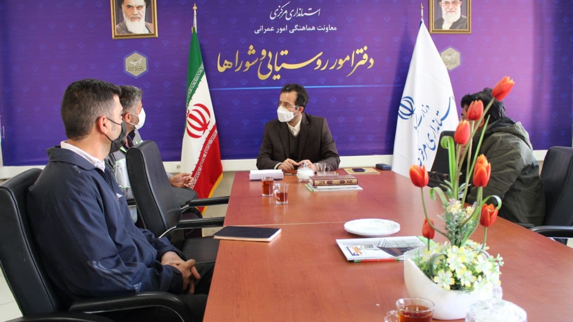 بررسی مسائل و مشکلات حوزه روستایی استان مرکزی در دیدار مدیرکل دفتر امور روستایی و شوراهای استانداری مرکزی با اهالی روستاهای استان