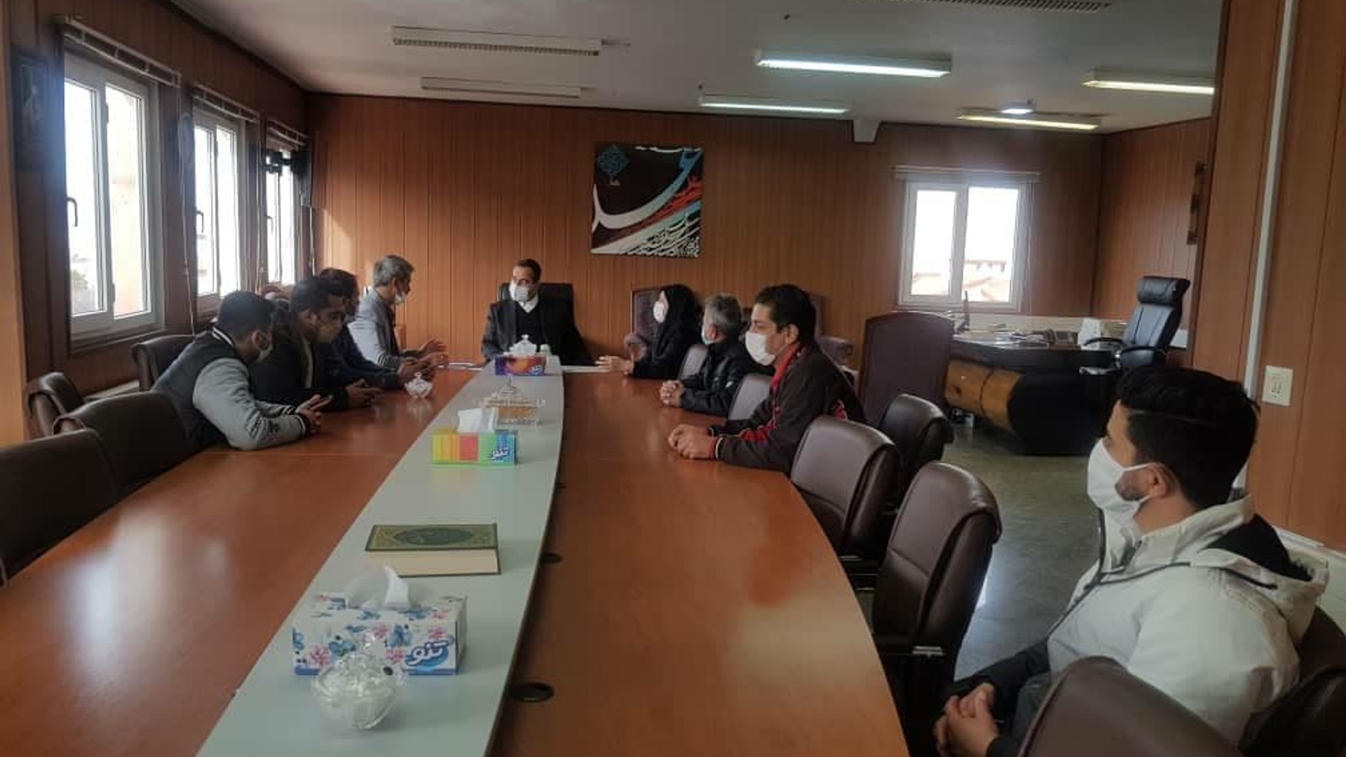 نشست و گفتگو