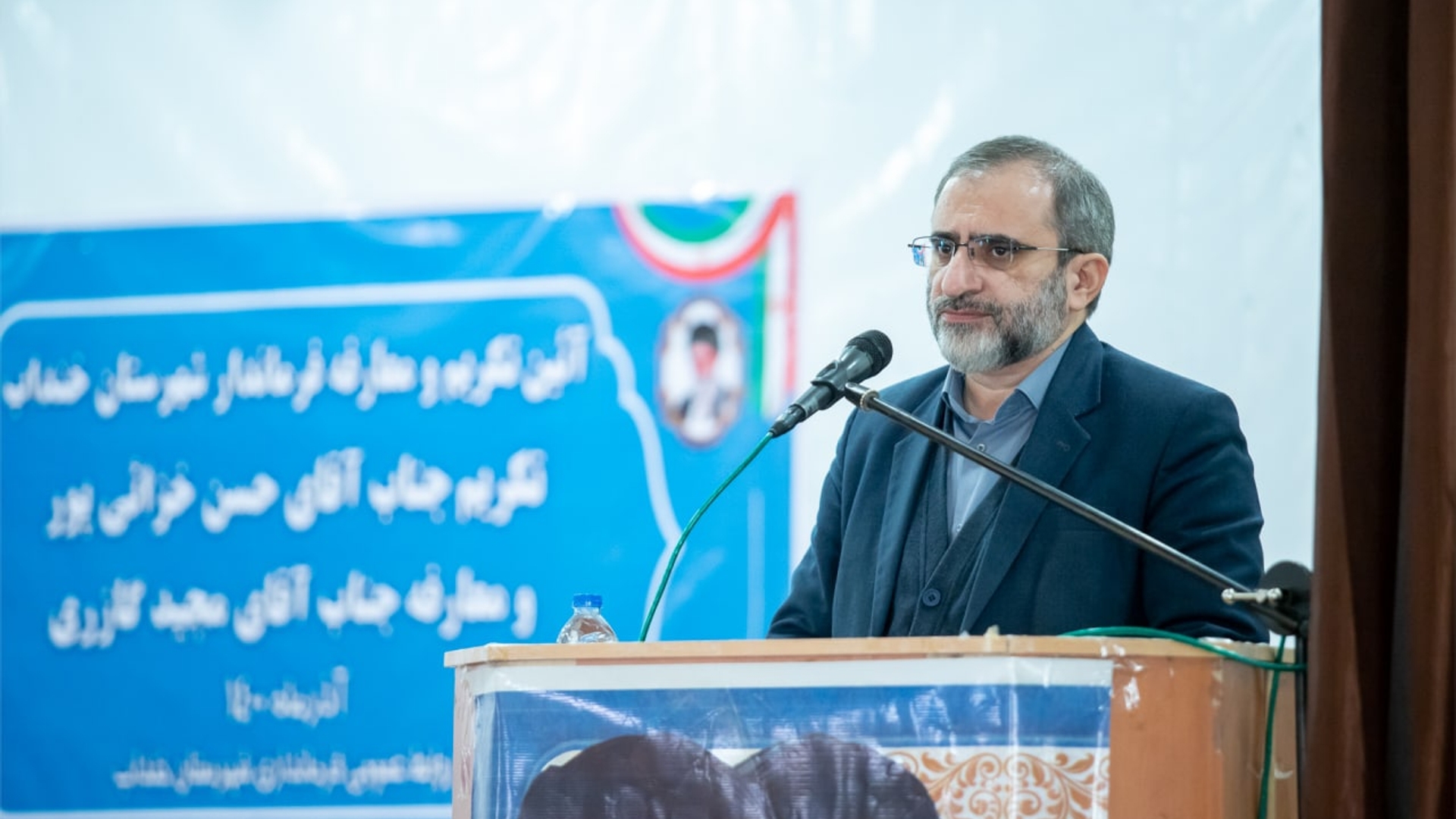 دستگاه‌های اجرایی باید با نگرش جهادی مشکلات مردم را رفع کنند