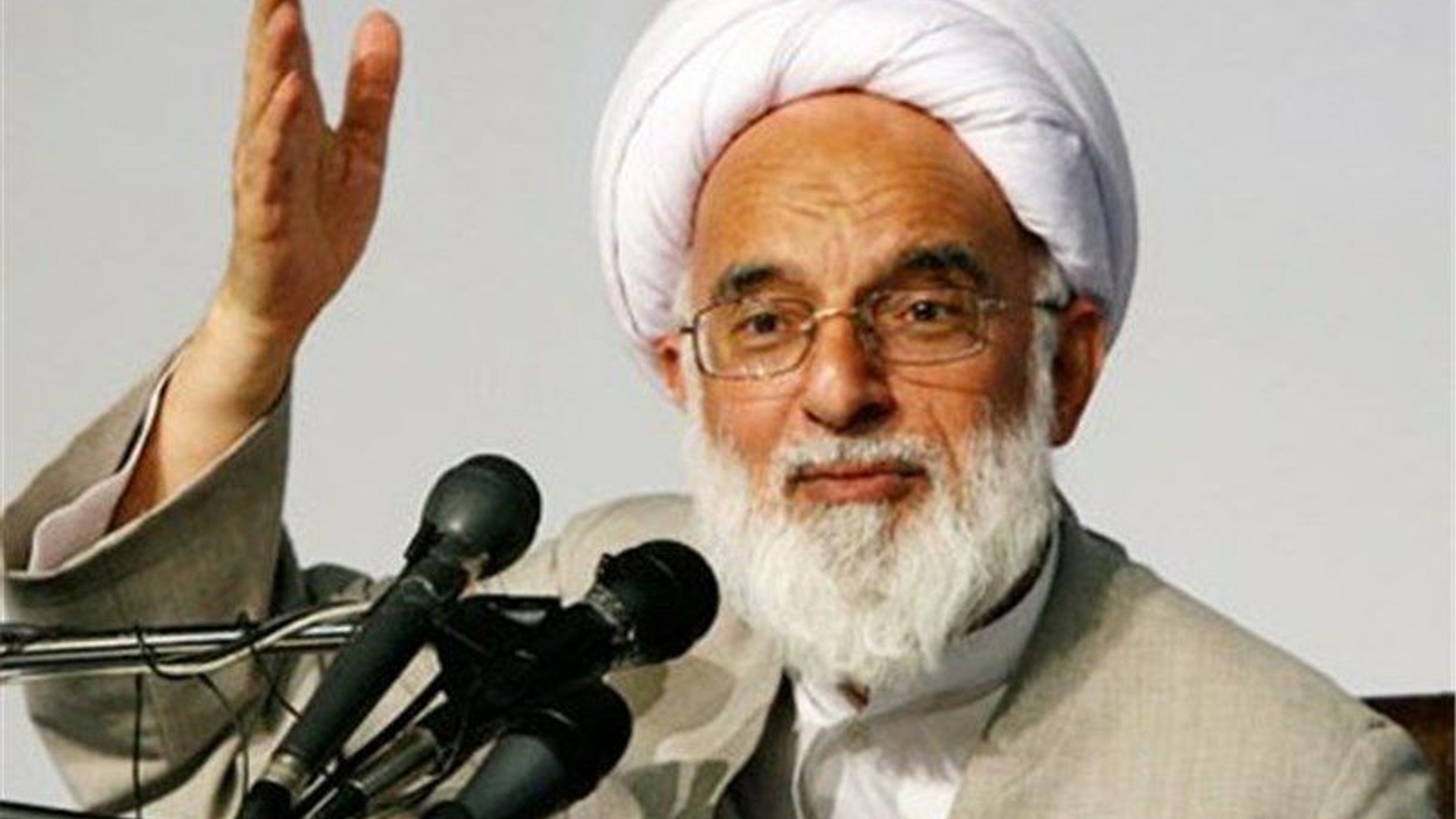 درس اخلاق مدیران دستگاه‌های اجرایی استان مرکزی در اراک برگزار شد