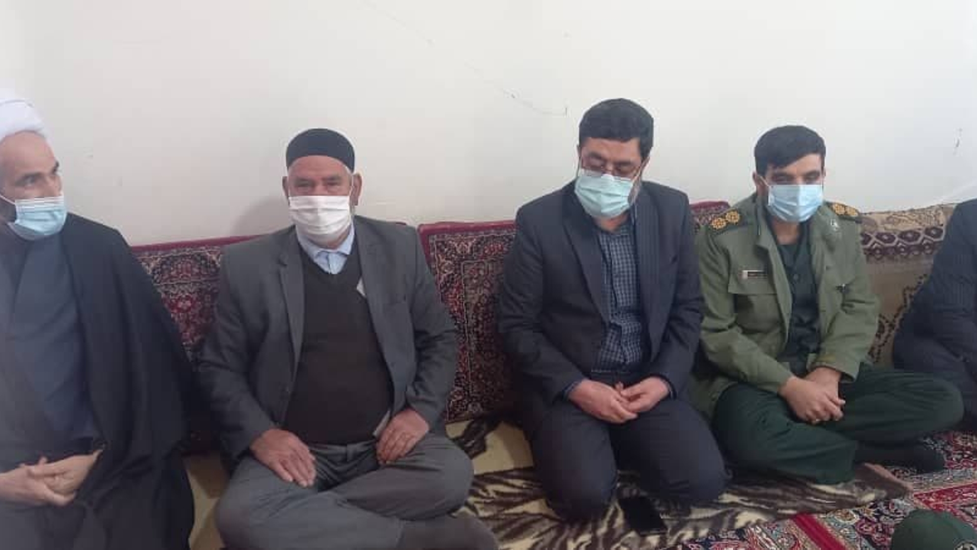 دیدار فرماندار با خانواده معززشهید والامقام عباس سلیمی