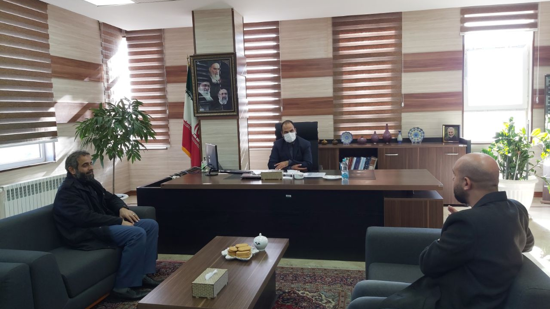 دیدار اعضای شورای اسلامی روستای گرکان با فراهانی سرپرست فرمانداری شهرستان آشتیان