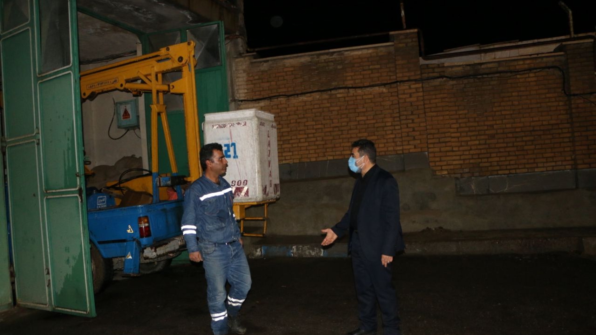 بازدید سرزده فرماندار شهرستان شازند از مدیریت توزیع برق شهرستان شازند