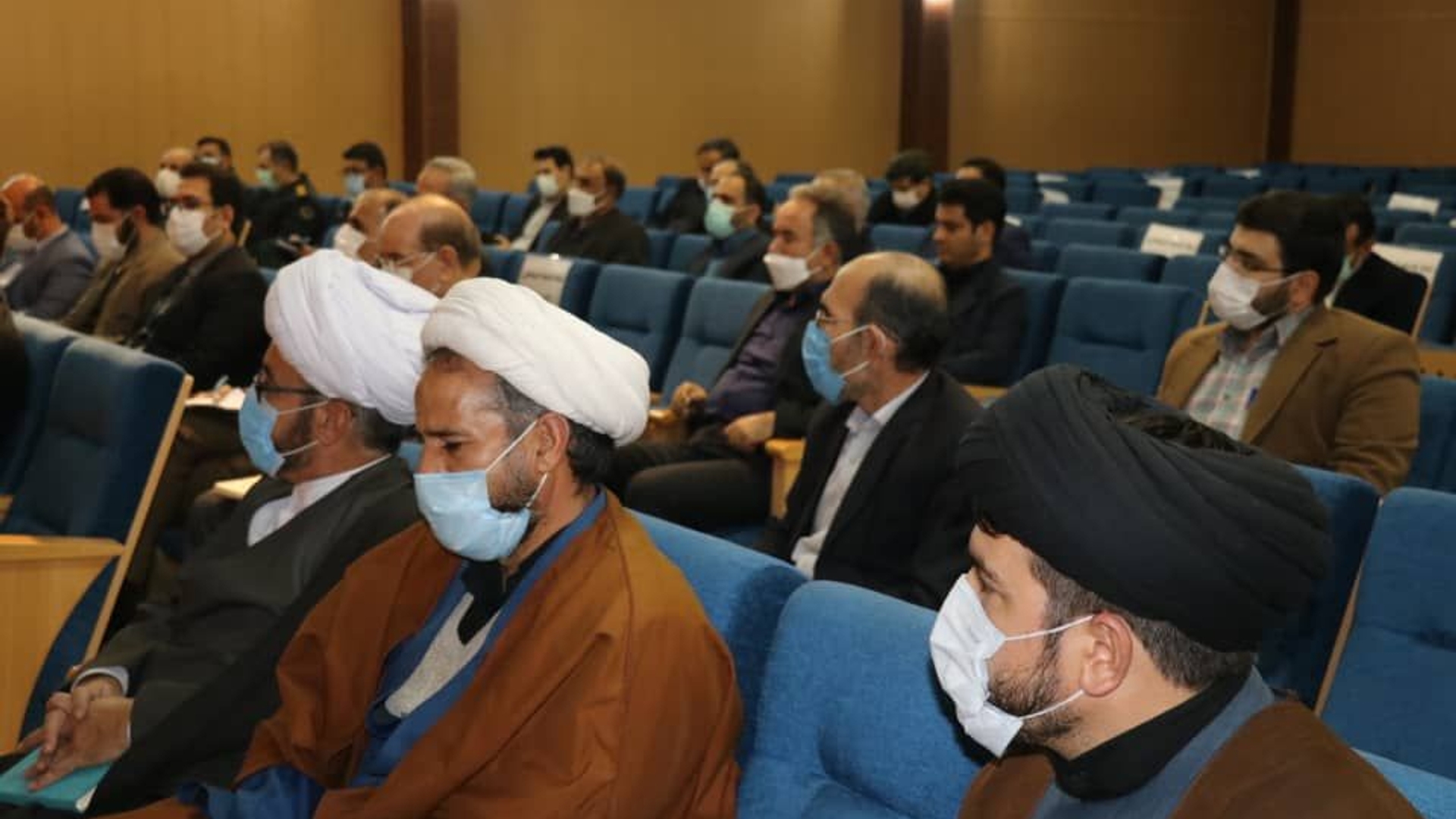 جلسه هماهنگی برنامه‌های دهه بصیرت شهرستان یکشنبه ۵ دیماه ۱۴۰۰ درمحل سالن جلسات شهدای محراب فرمانداری اراک برگزار گردید