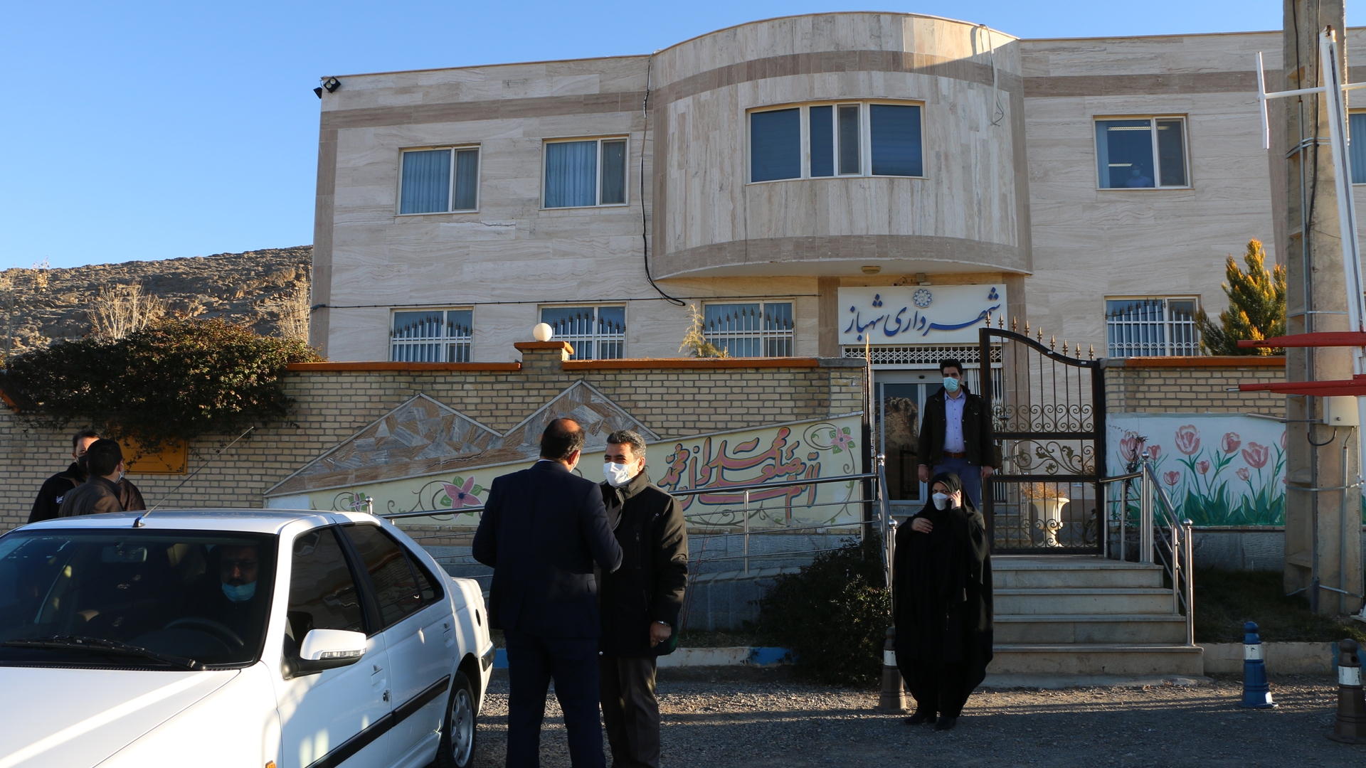 بازدید سرزده فرماندارشهرستان شازند از شهرداری شهباز