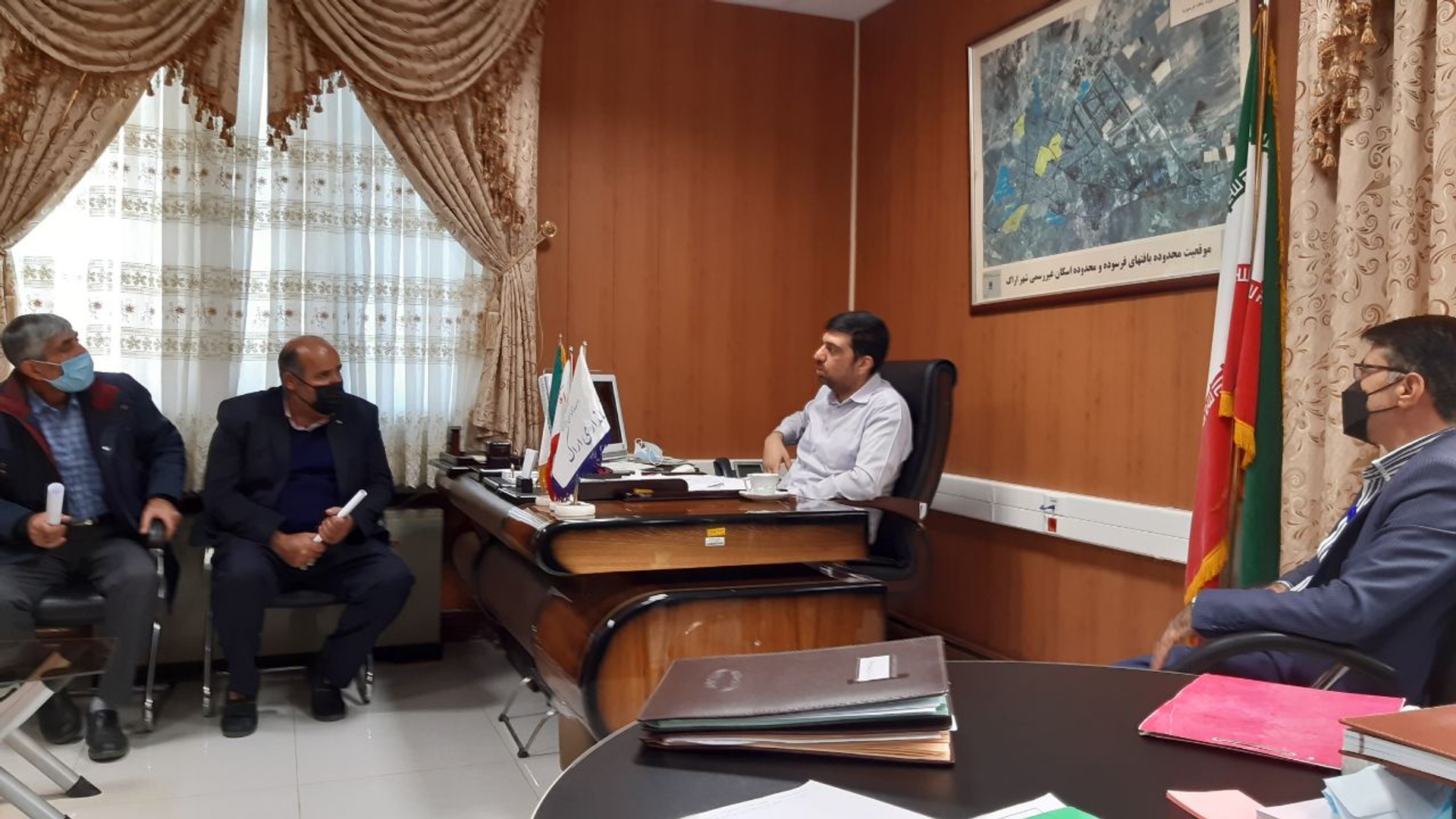 طبق روال  هفتگی ملاقات عمومی فرماندار شهرستان اراک در محل  فرمانداری برگزار شد