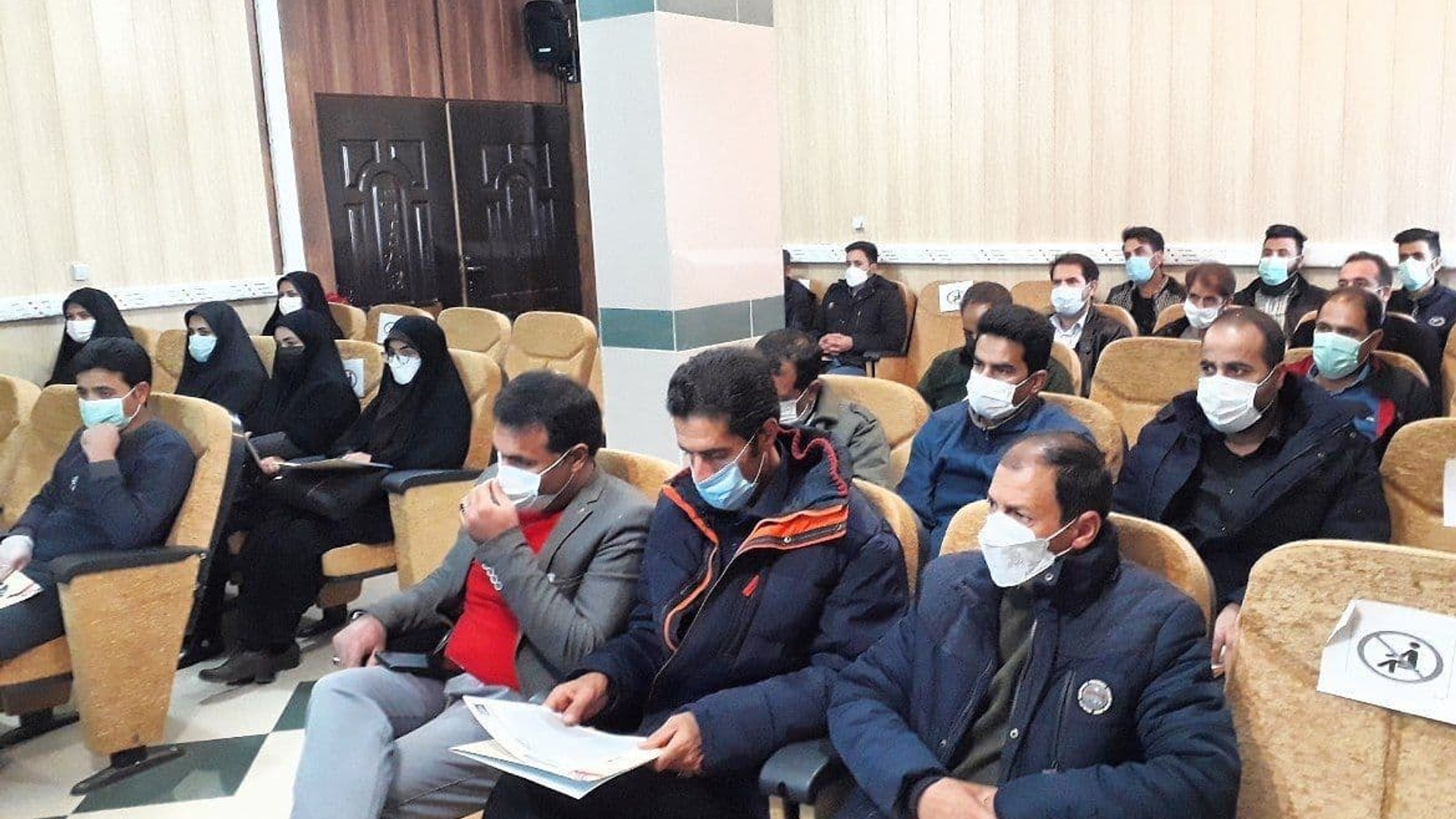 برگزاری کارگاه آموزشی ویژه دهیاران بخش سربند شهرستان شازند