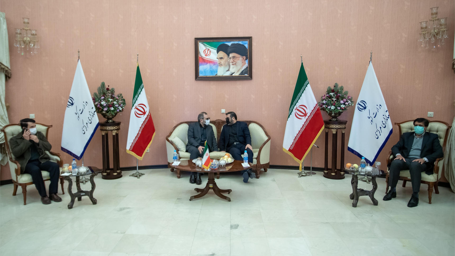 وزیر فرهنگ و ارشاد اسلامی  وارد اراک شد