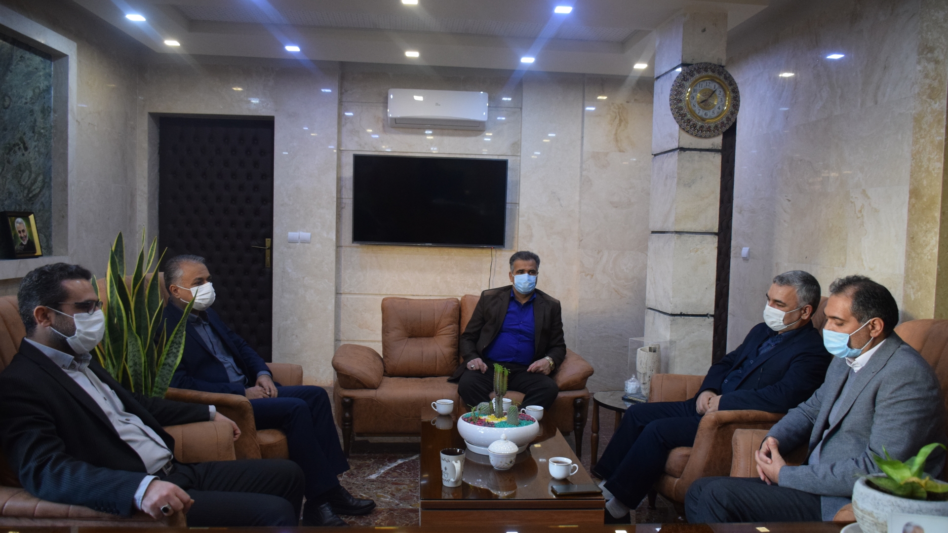 دیدار امیری رئیس مخابرات محلات به همراه لطفی مدیرکل مخابرات استان مرکزی با ناظری فرماندار شهرستان محلات