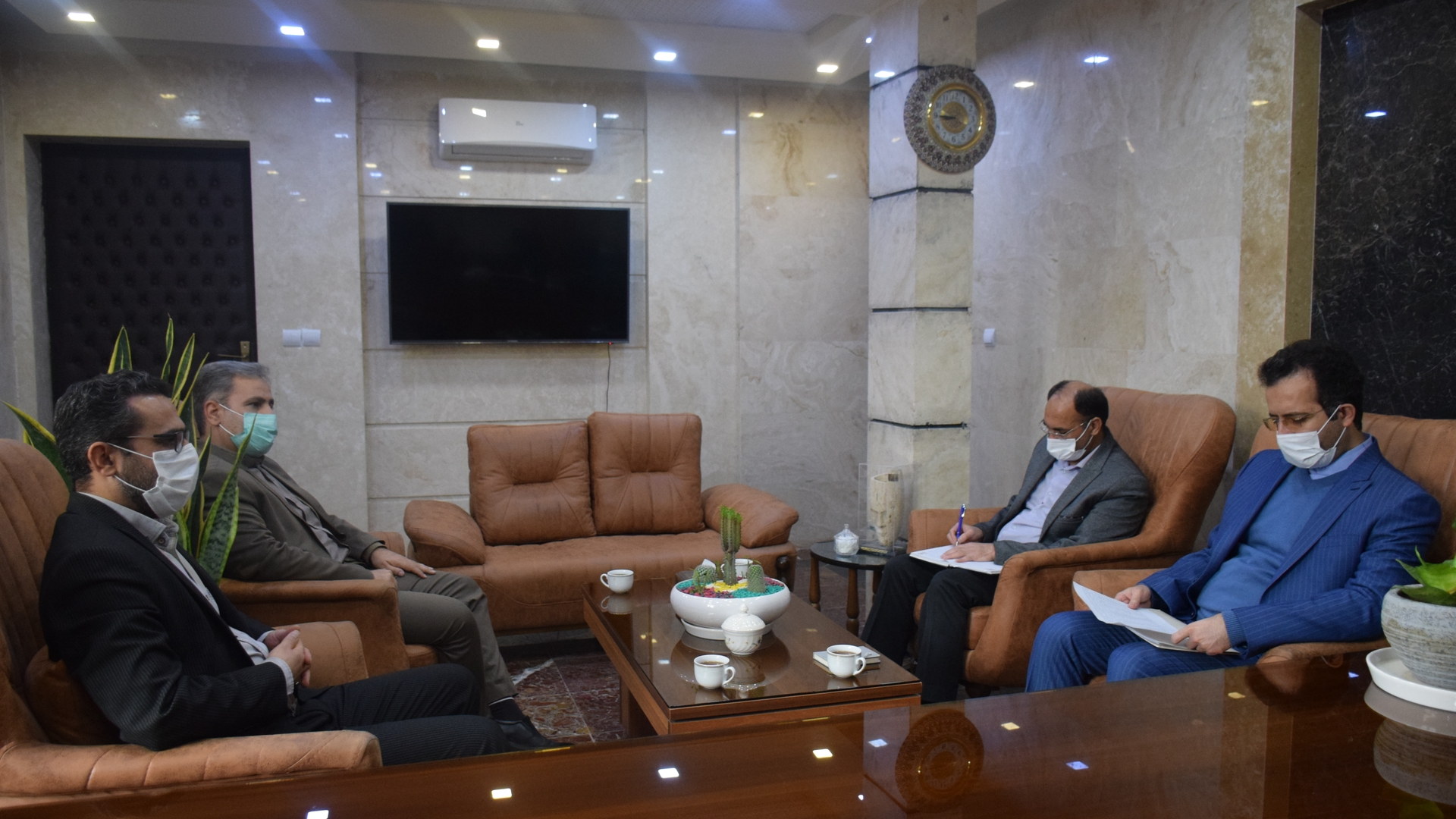 دیدار پاکپور مدیرکل دفتر روستایی و امور شوراهای استانداری با ناظری فرماندار شهرستان محلات