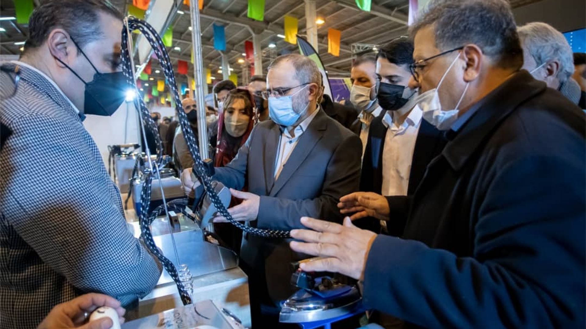 صنایع کوچک و متوسط در بی اثر کردن تحریم ها نقش مؤثری دارند