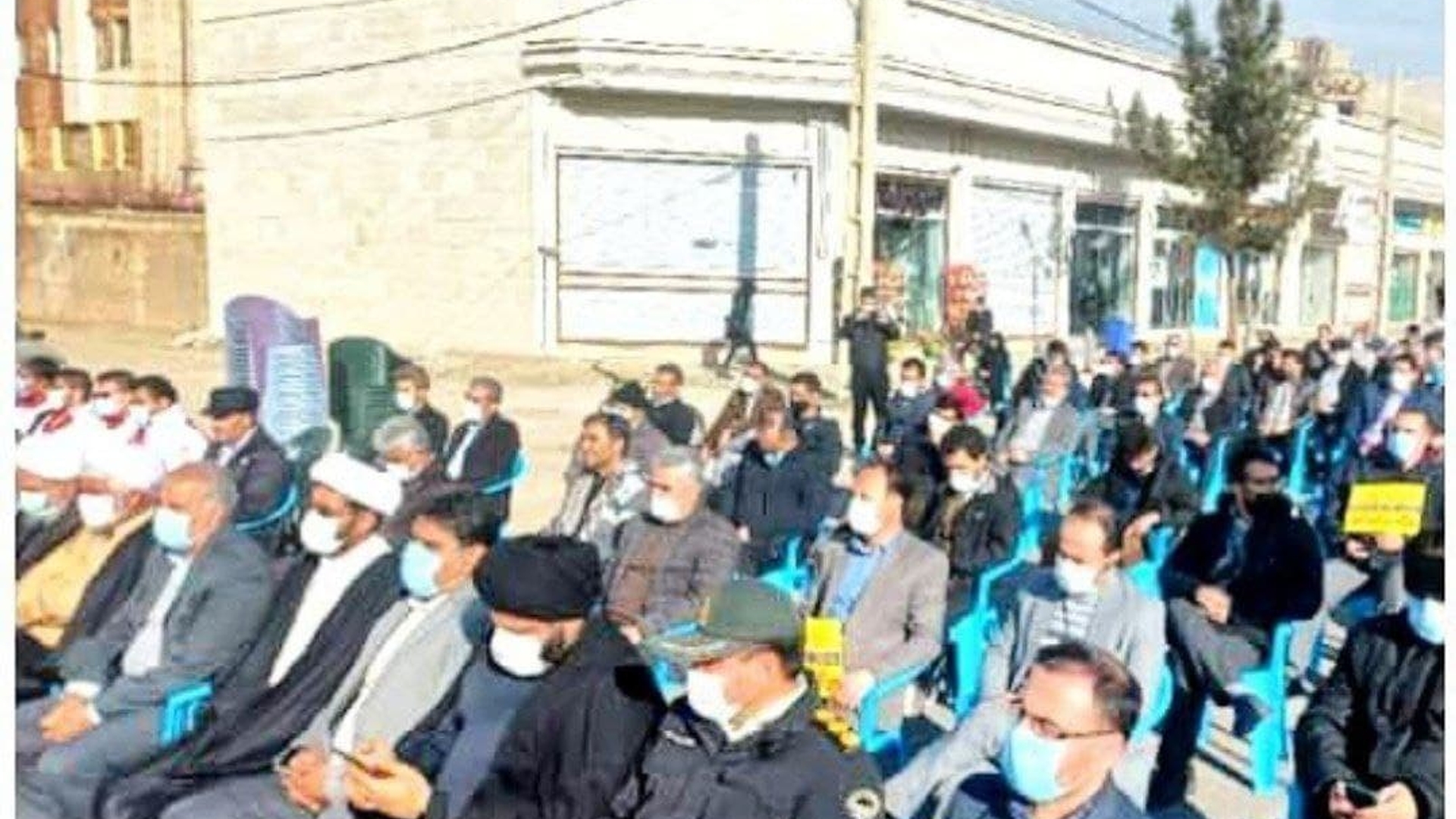 همزمان با سراسر کشور ، با حضور حجت الاسلام والمسلمین ابراهیمی امام جمعه شهرستان زرندیه ، حجت الاسلام والمسلمین عطاالهی امام جمعه شهر زاویه ، مهندس سلیمانی فرماندار شهرستان زرندیه