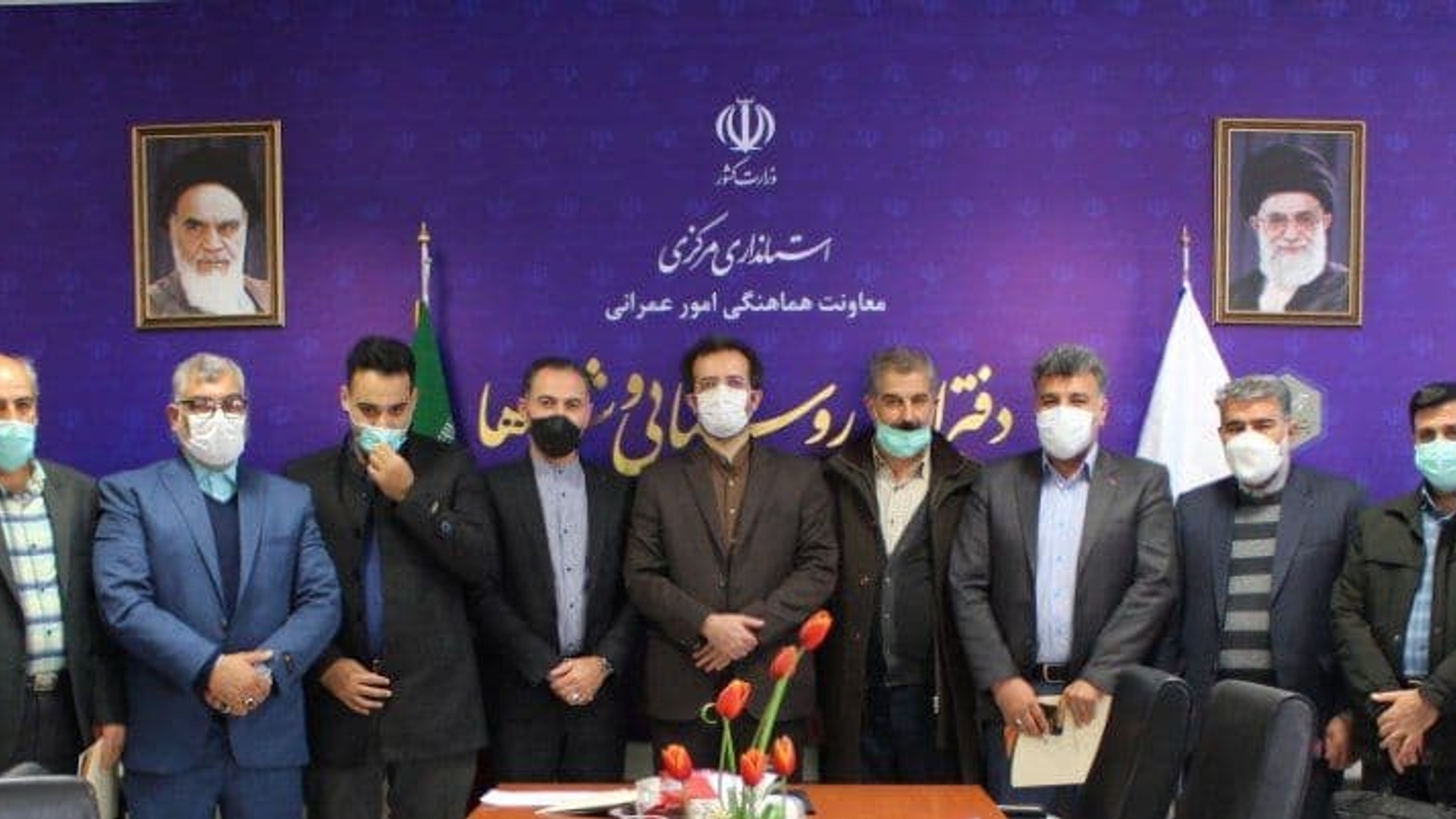 کارگاه آموزشی ویژه اعضای شوراهای اسلامی بخش های مرکزی و نوبران شهرستان ساوه