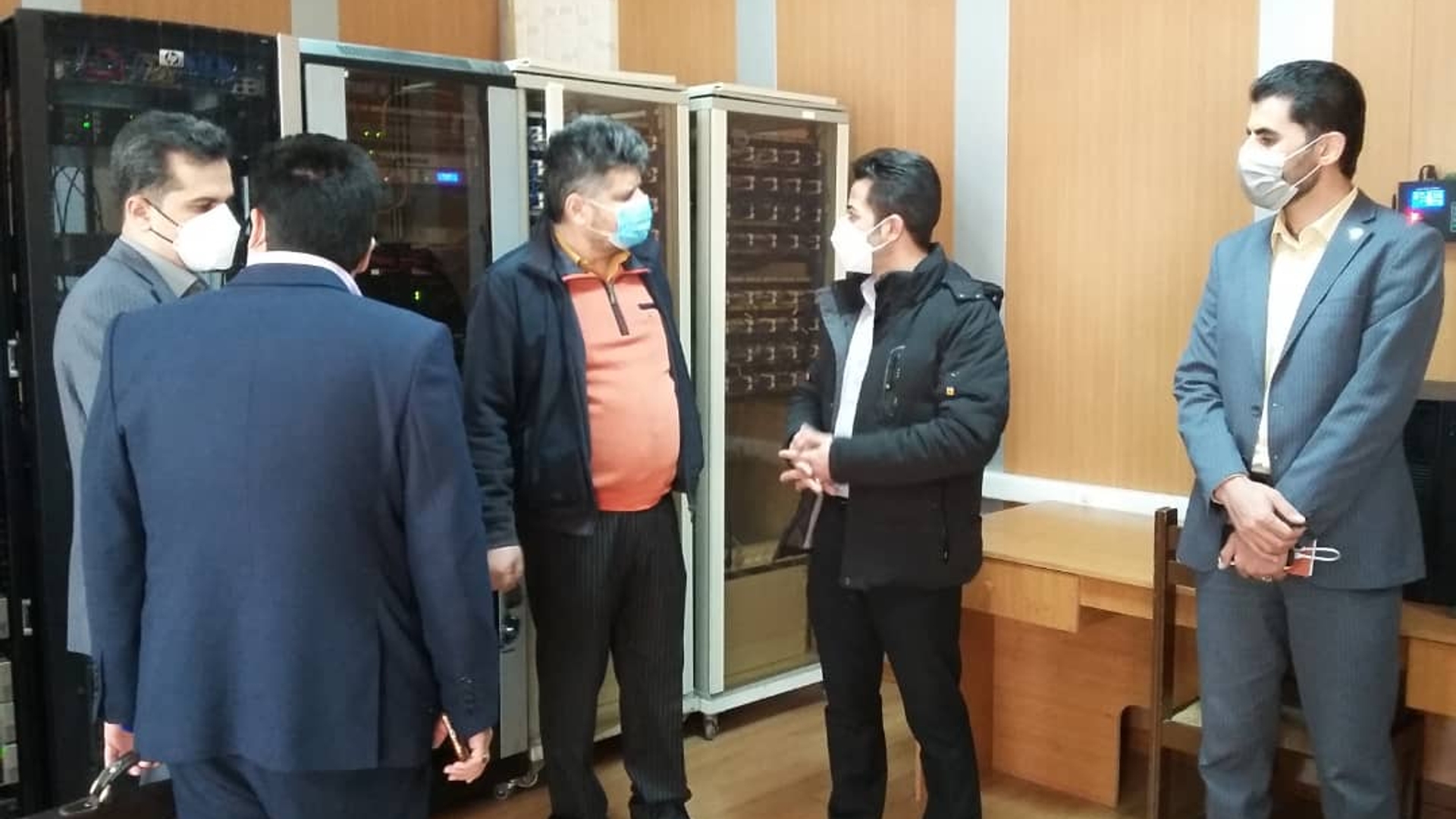 بازدید از اتاق سرور شرکت منطقه ای برق باختر