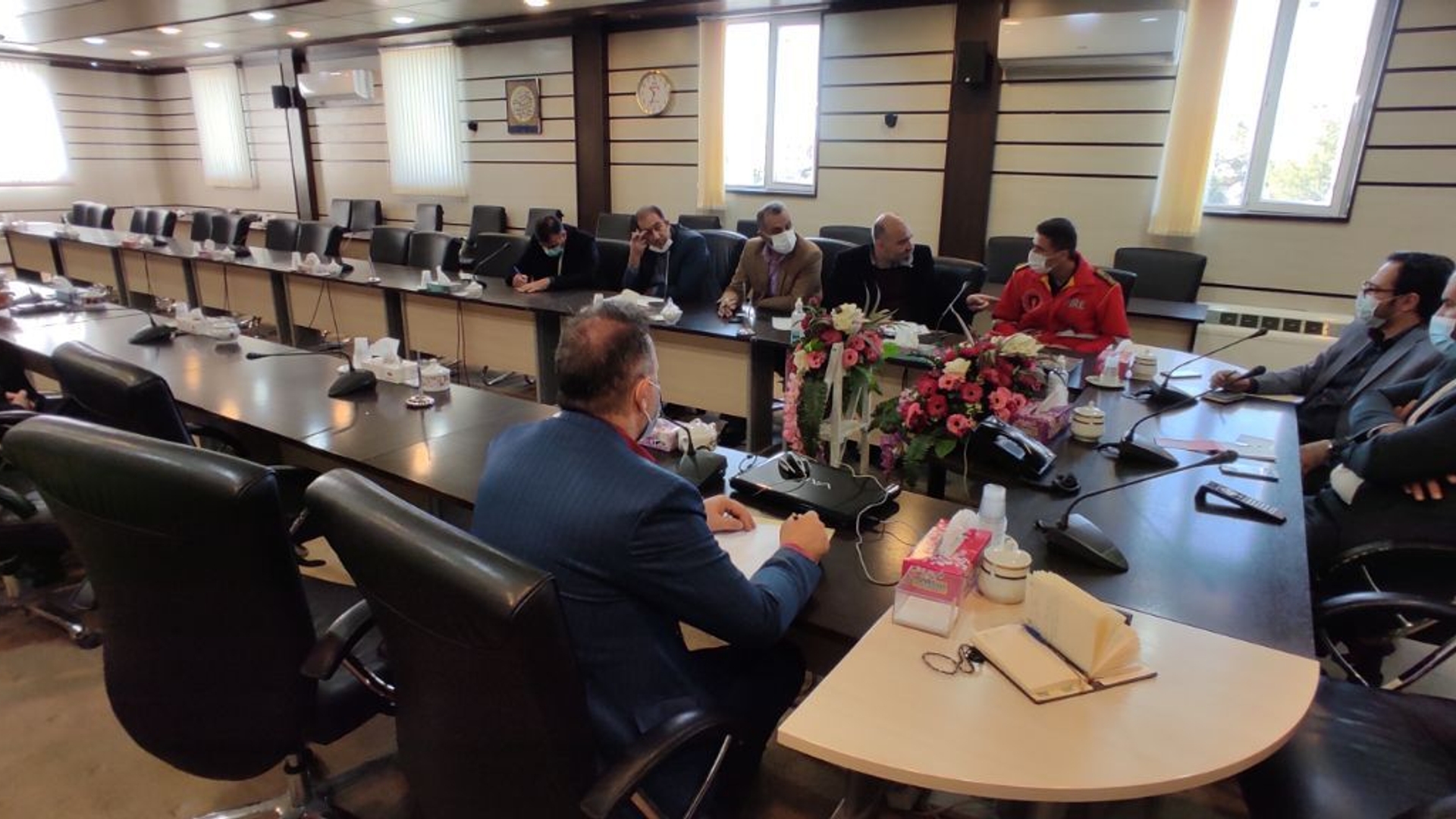 ✅جلسه بررسی مشکلات قطب صنعتی بوعلی