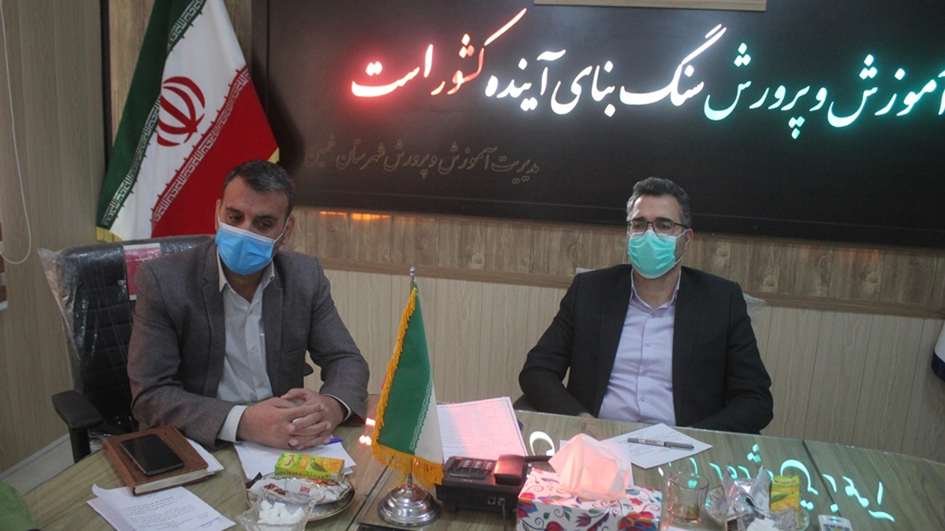 جلسه شورای آموزش و پرورش شهرستان خمین برگزار شد  .