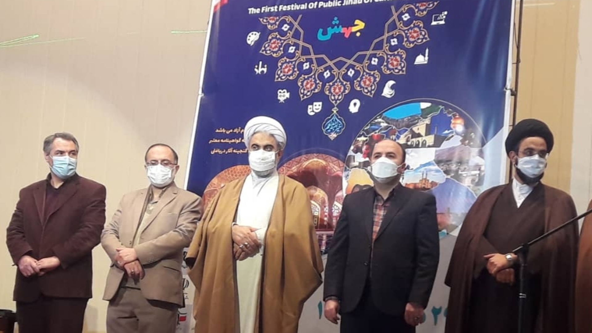 معاون توسعه مدیریت و منابع استانداری مرکزی :مسئولین دستگاه های اجرایی و دانشگاه های استان در جهت تحقق  بیانیه  گام دوم انقلاب اقدام عملی کنند.