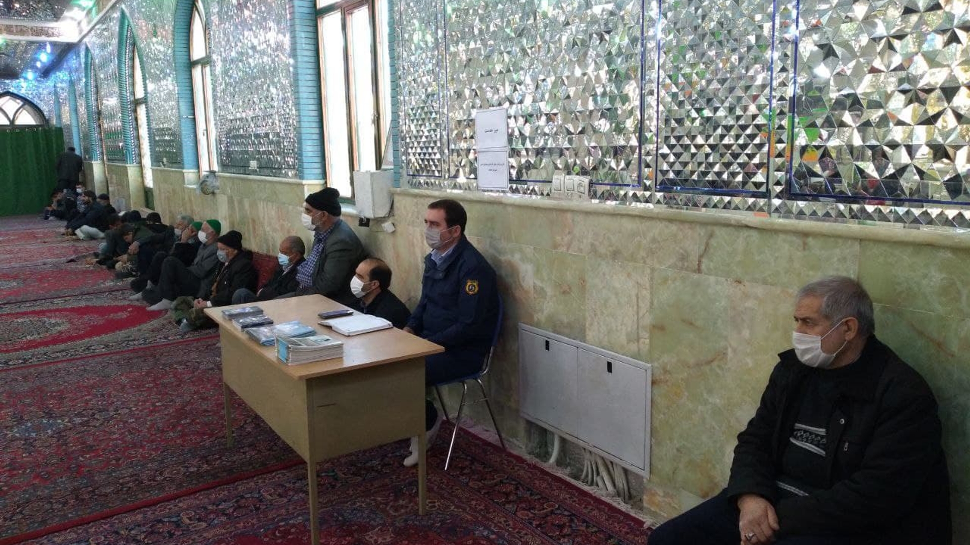 برگزاری نماز عبادی و سیاسی جمعه در شهر خنداب با حضور فرماندار