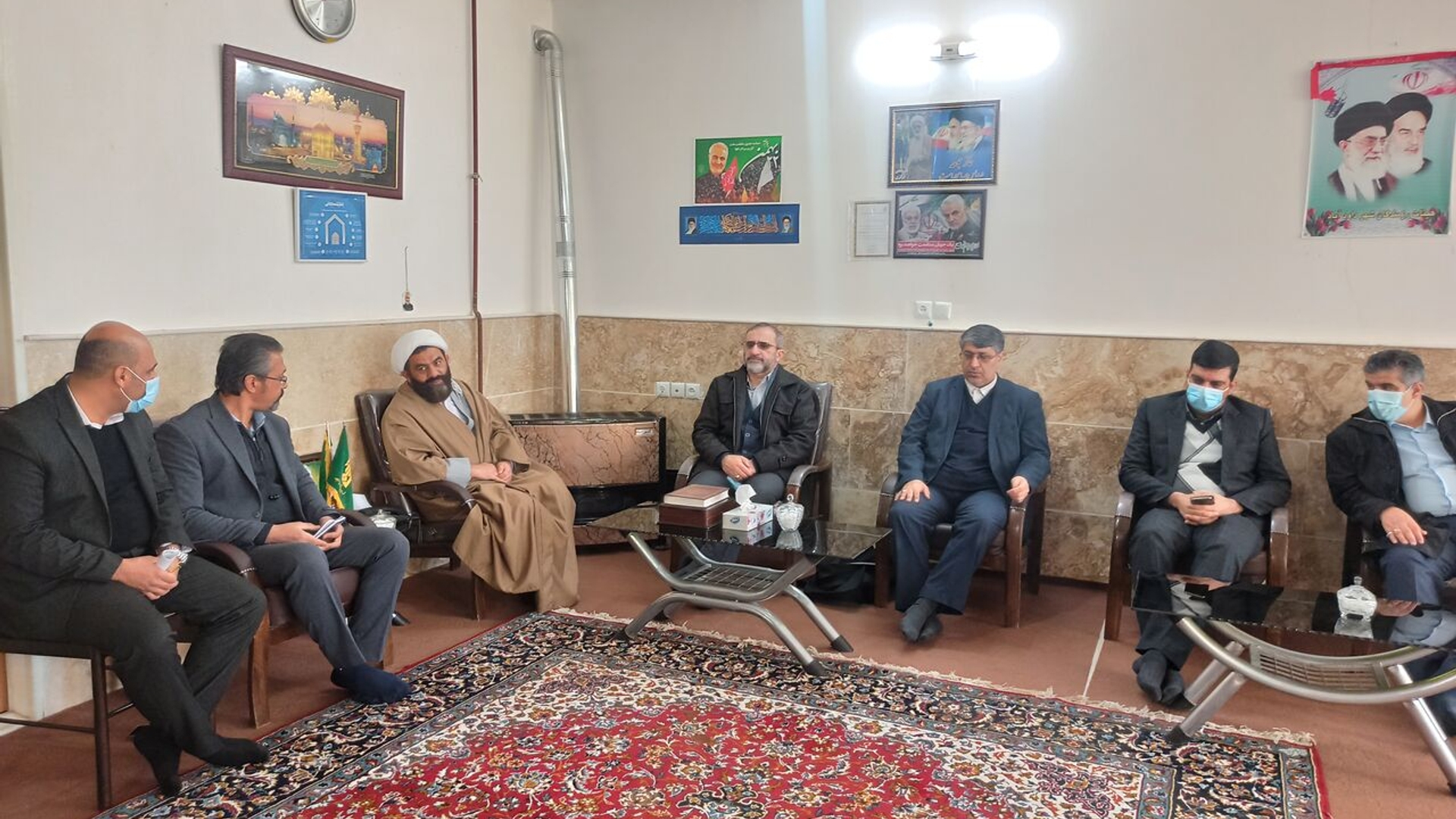 حضور بی‌ واسطه در بین مردم رویکرد اصلی دولت سیزدهم است