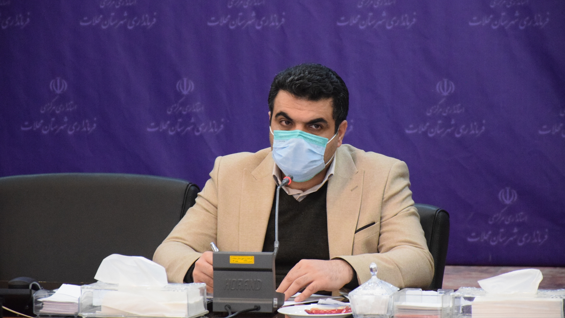 جلسه ستاد گرامیداشت دهه مبارک فجر به ریاست فیروزی معاون برنامه ریزی و هماهنگی امور عمرانی فرمانداری برگزار گردید.