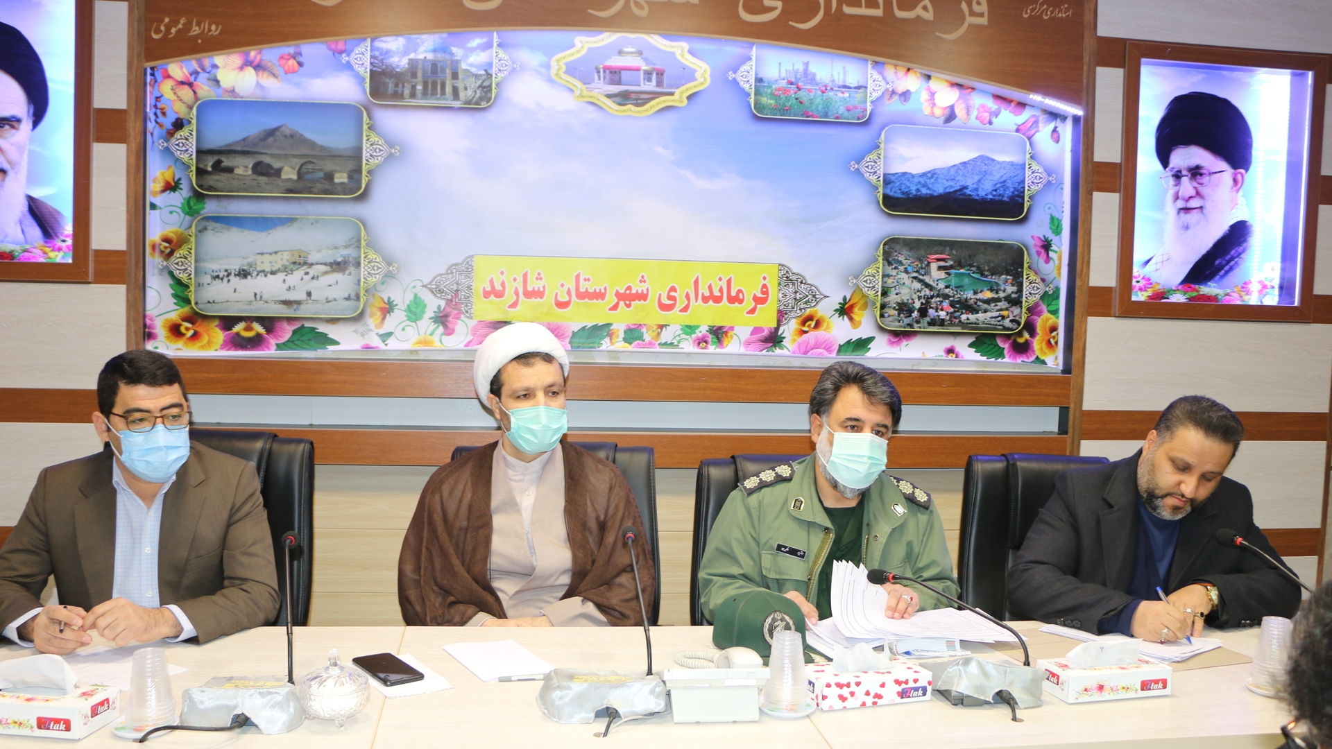 برگزاری دومین جلسه هماهنگی ستاد گرامیداشت دهه مبارک فجر شهرستان شازند