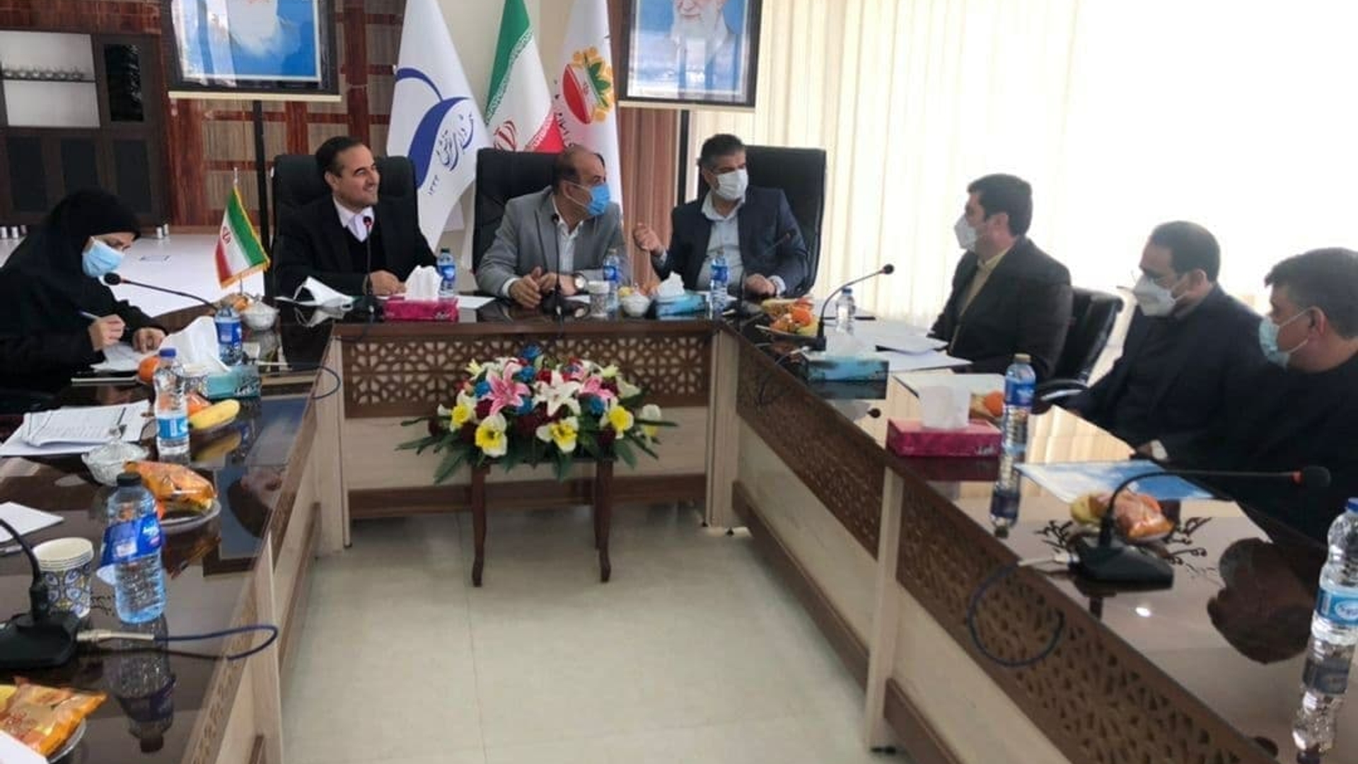 جلسه بررسی پروژه های حوزه راه و مسکن در شهرستان تفرش