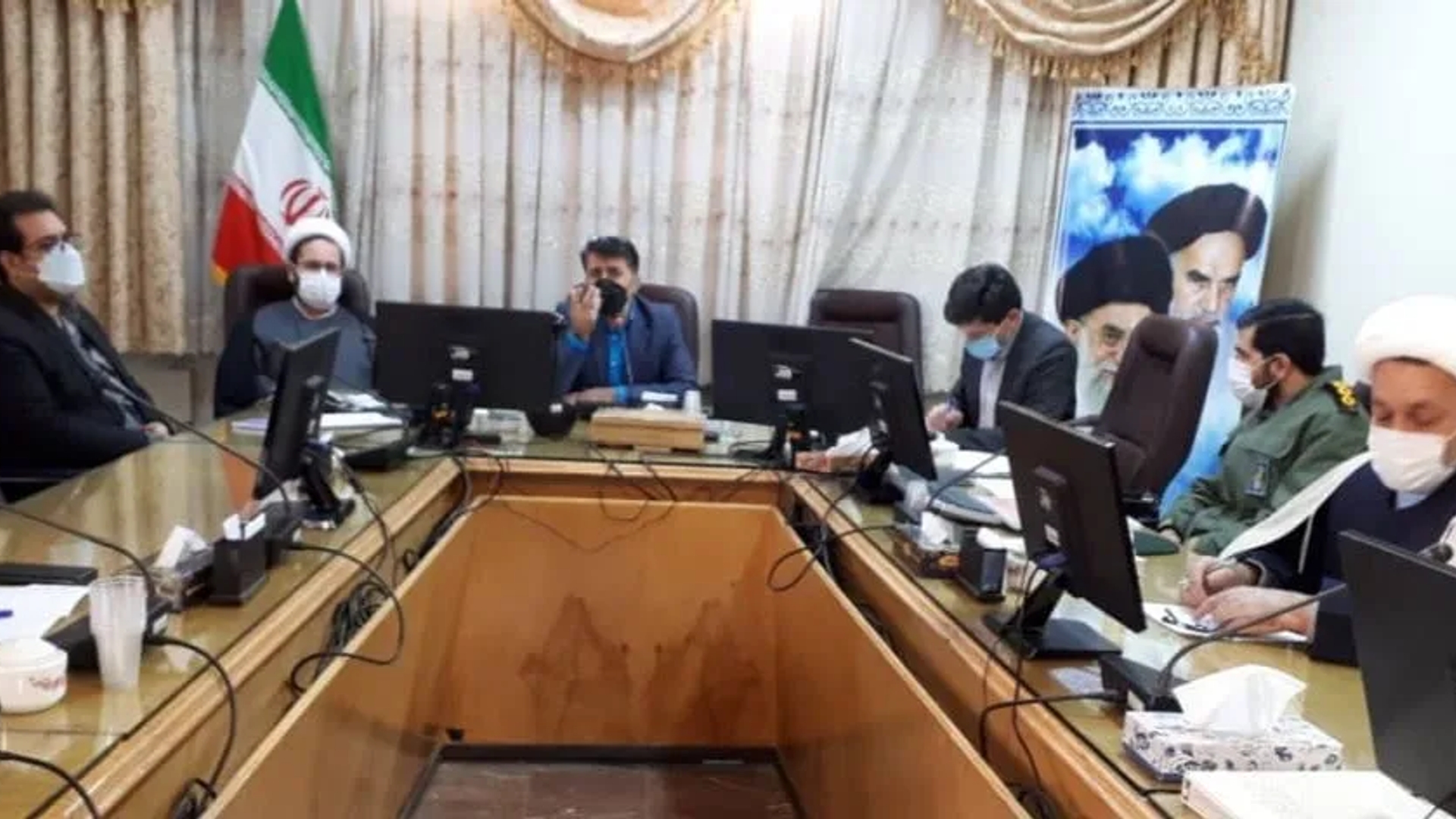 جلسه هماهنگی ستاد بزرگداشت دهه فجر شهرستان برگزار شد