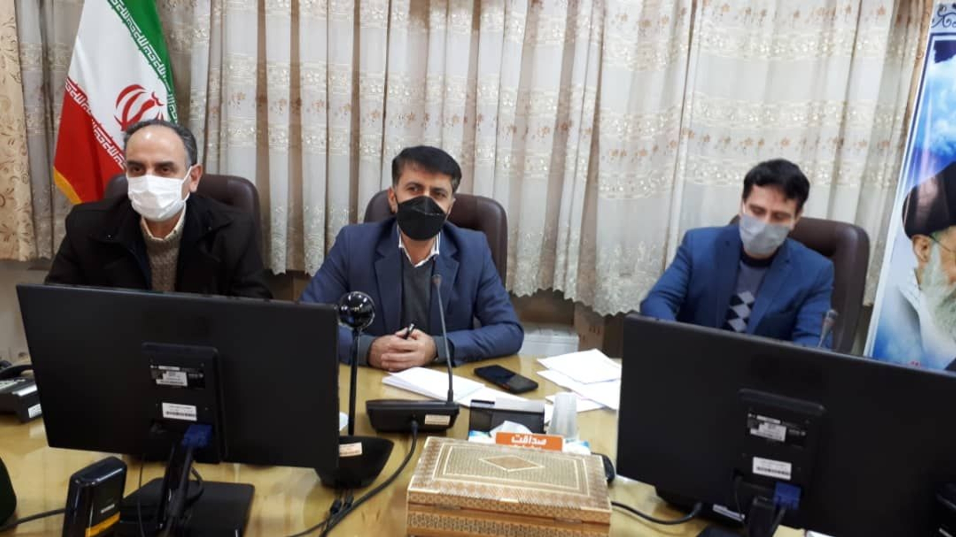 جلسه ستاد مدیریت بیماری کرونا در استان مرکزی به ریاست دکتر مخلص الائمه استاندار مرکزی و با حضور معاونین استاندار، فرمانداران، مدیران و اعضای مربوطه از طریق ویدئوکنفرانس برگزار شد